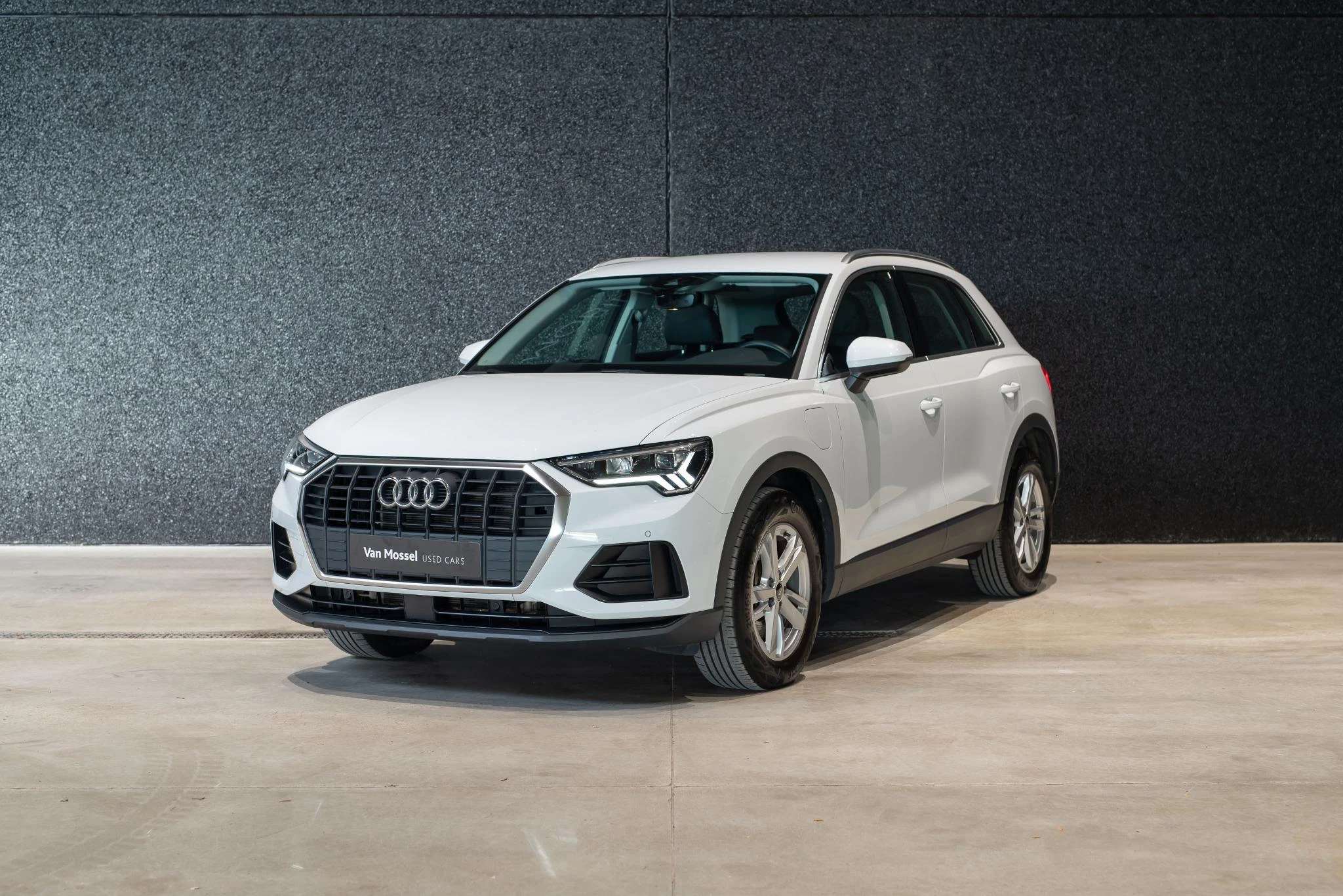 Audi-Q3-image-0