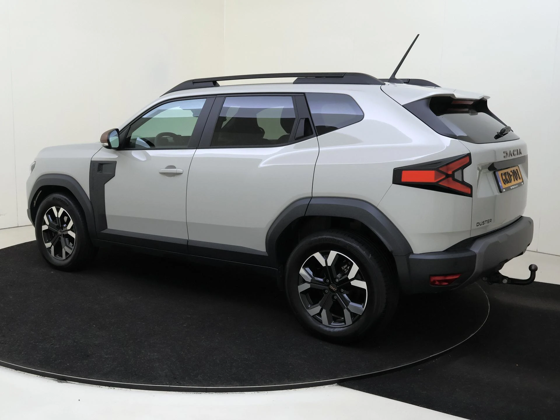 Dacia-Duster-image-2