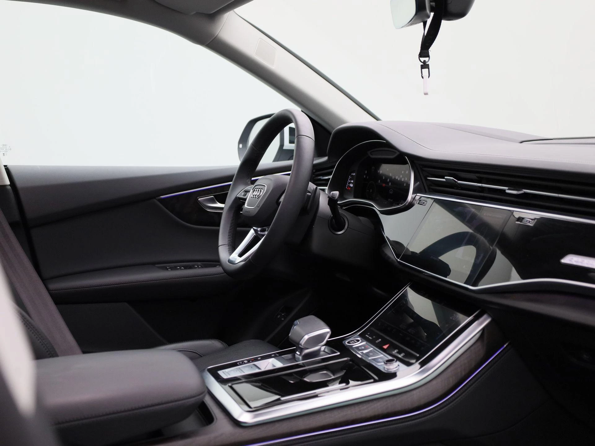 Audi-Q8-image-44