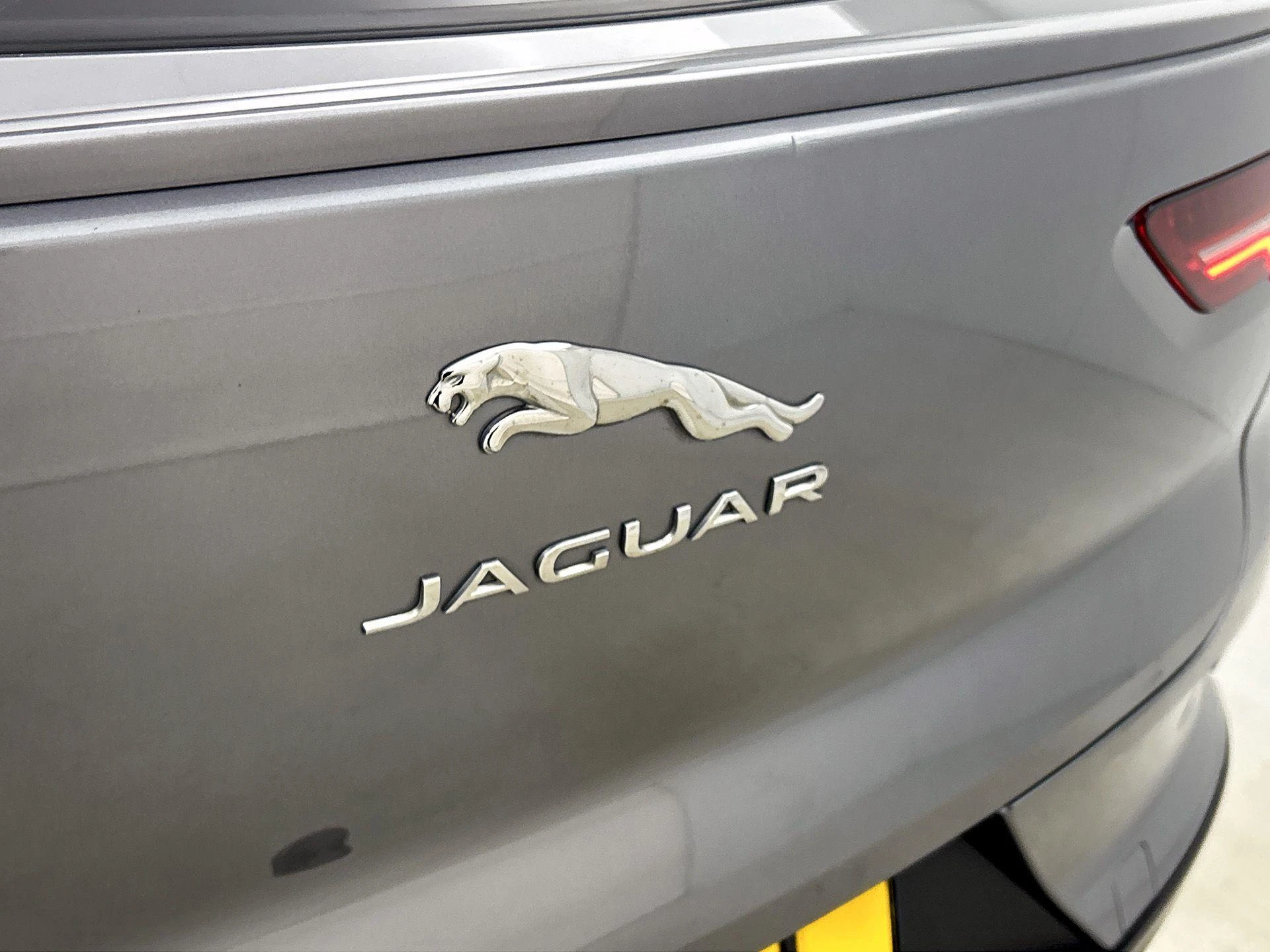 Jaguar-I-PACE-image-10