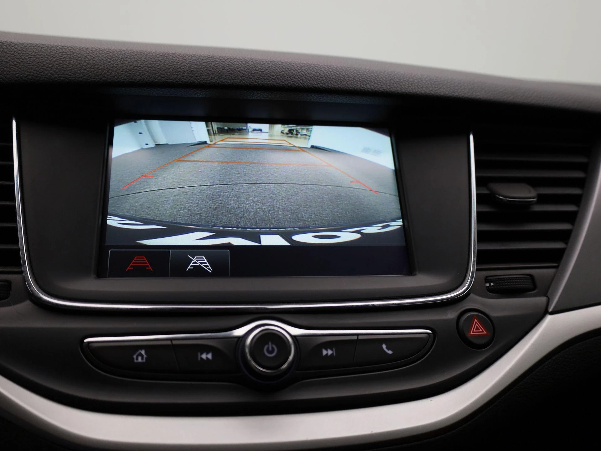 Opel-Astra-image-23