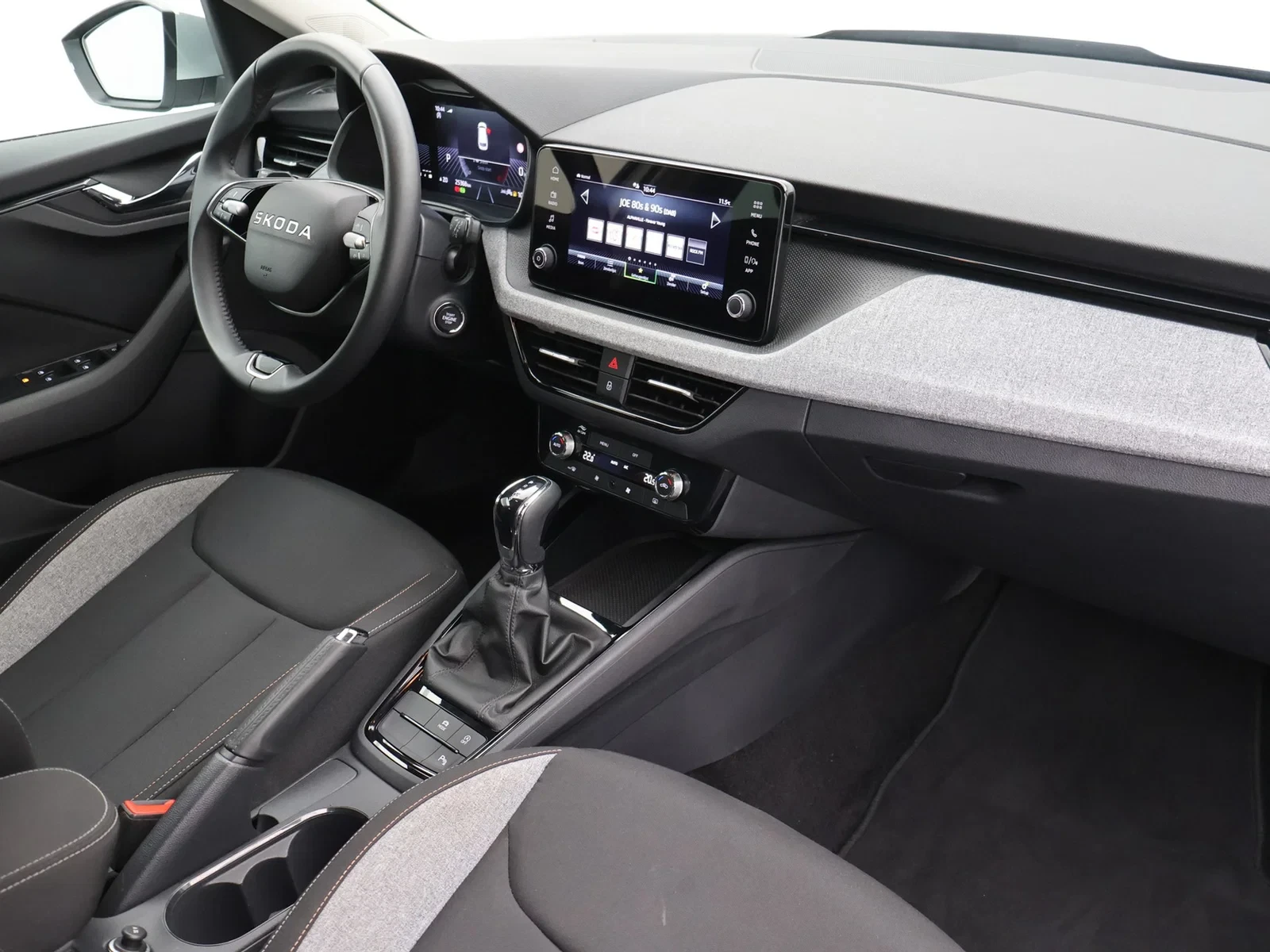 Škoda Kamiq Kamiq Selection 1.0TSI 116PK *AUTOMAAT*CAMERA*PDC*CRUISE*VIRTUAL COCKPIT*APP-CONNECT*...*