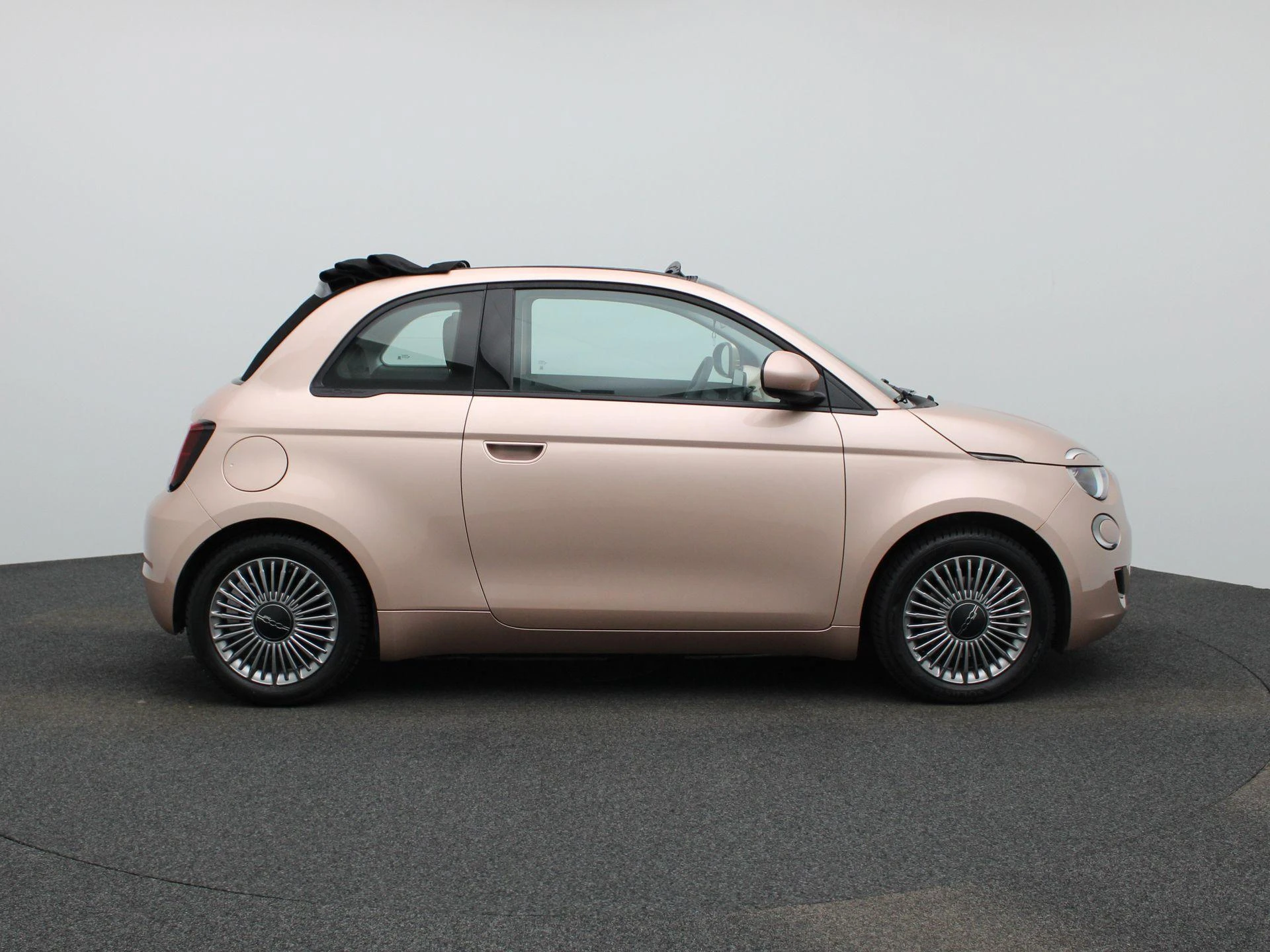 Fiat-500C-image-5