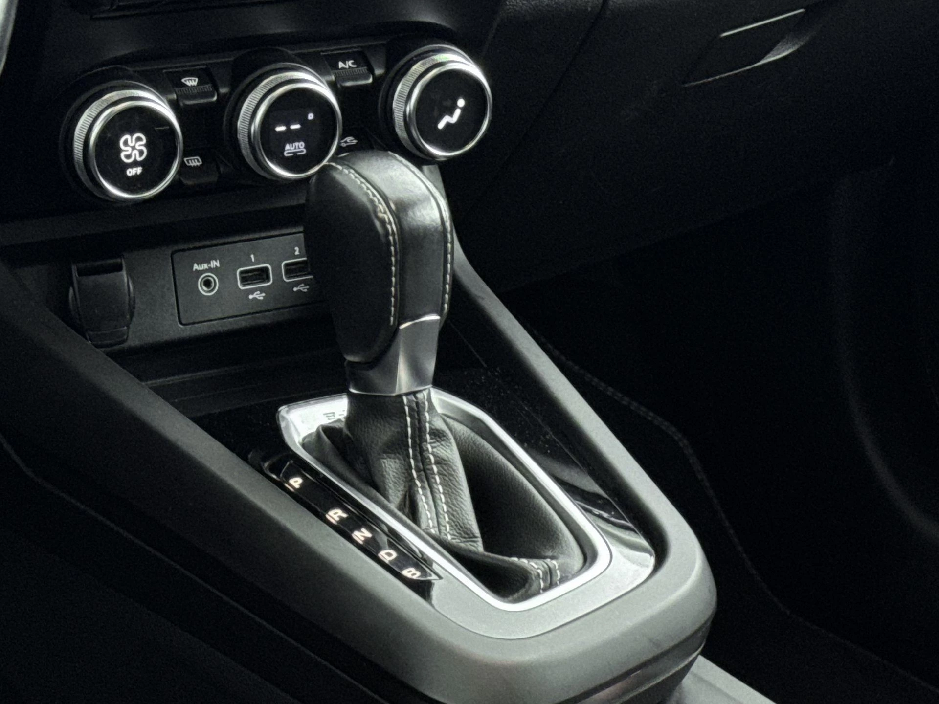 Renault-Arkana-image-31