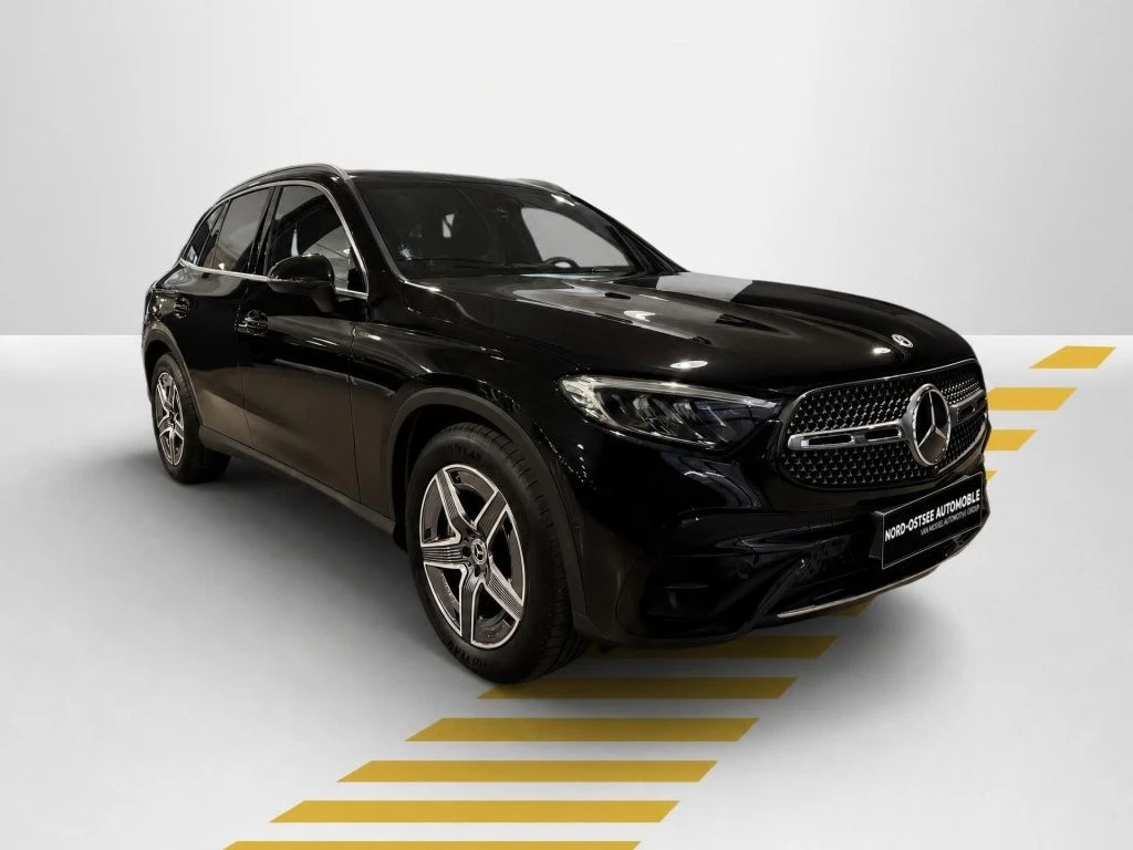 Mercedes-Benz-GLC 300 d-image-16