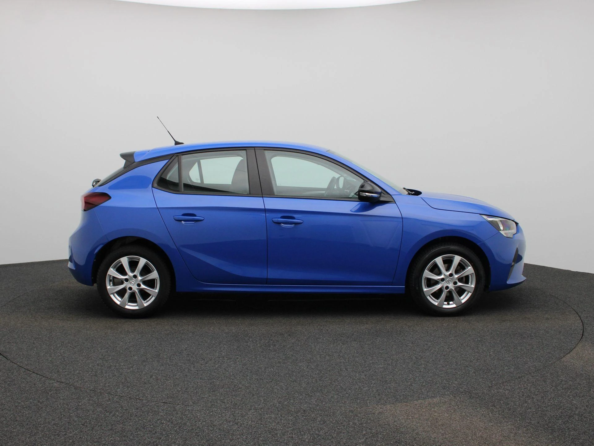 Opel-Corsa-image-6