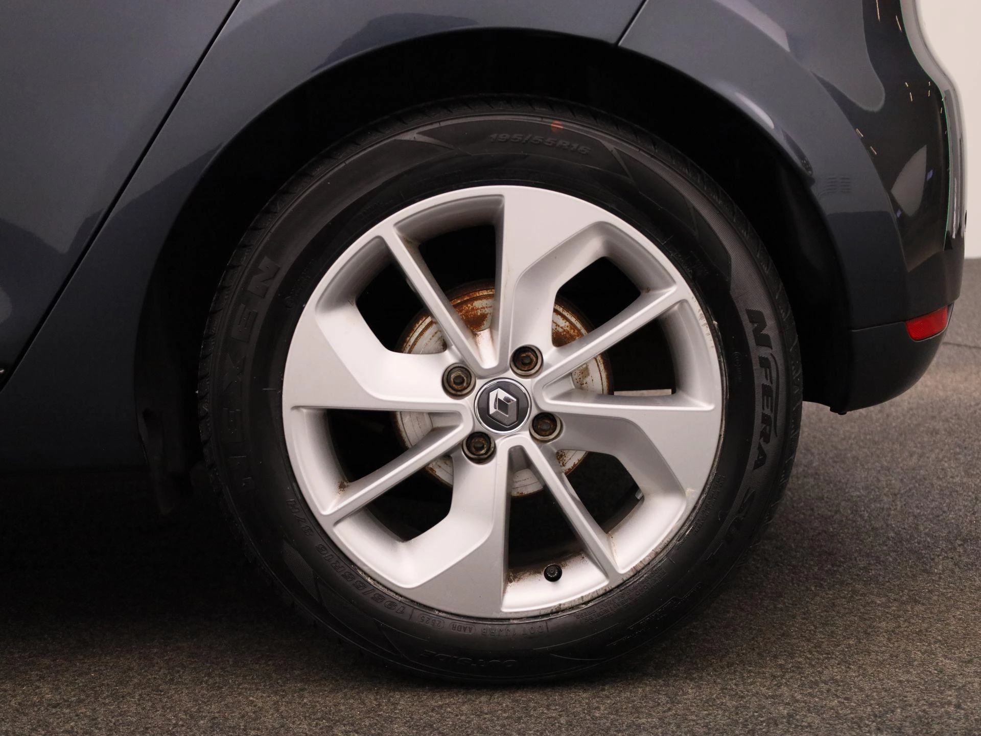 Renault-Clio-image-12