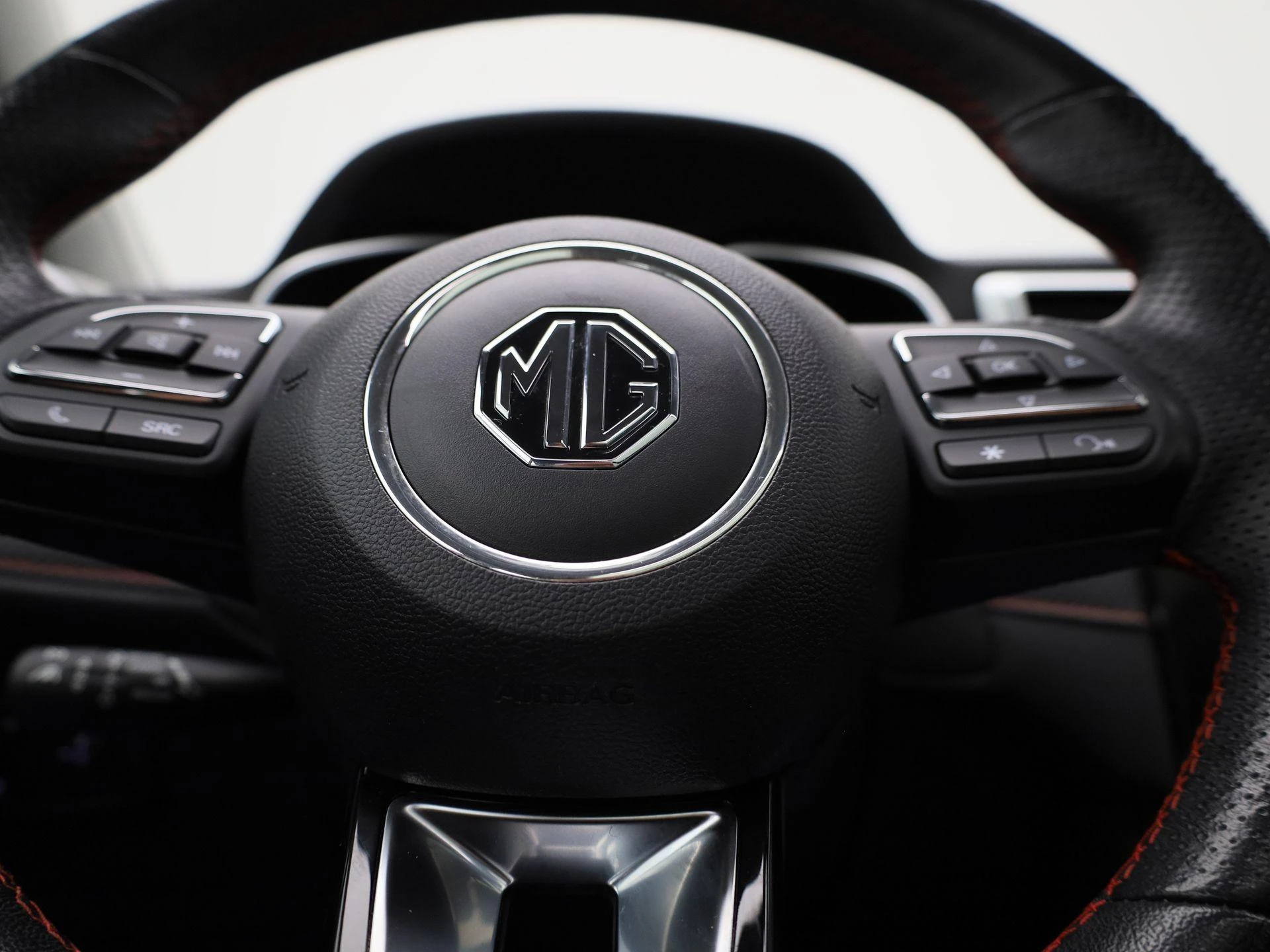 MG-ZS EV-image-29