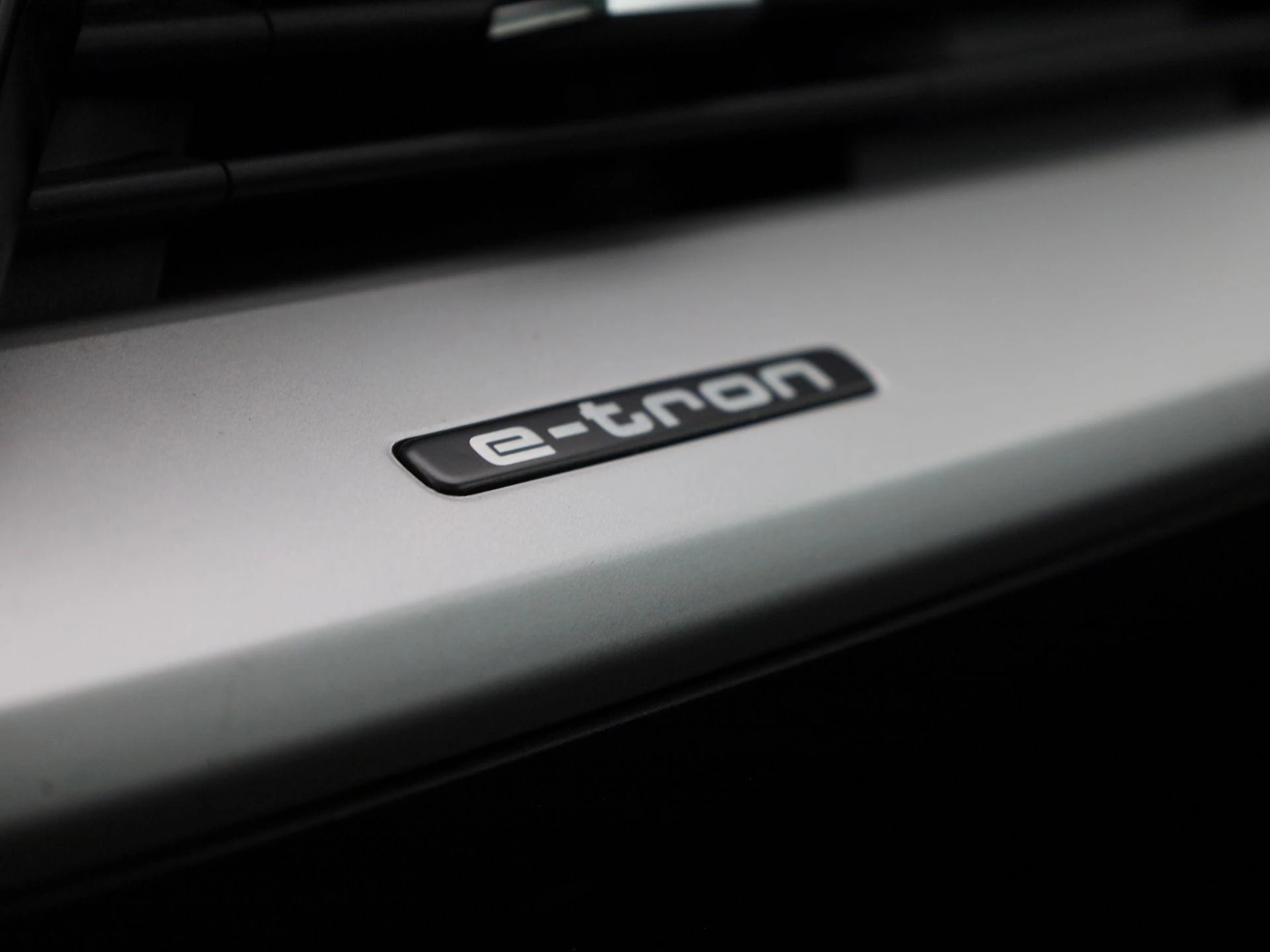 Audi-Q4 Sportback e-tron-image-23