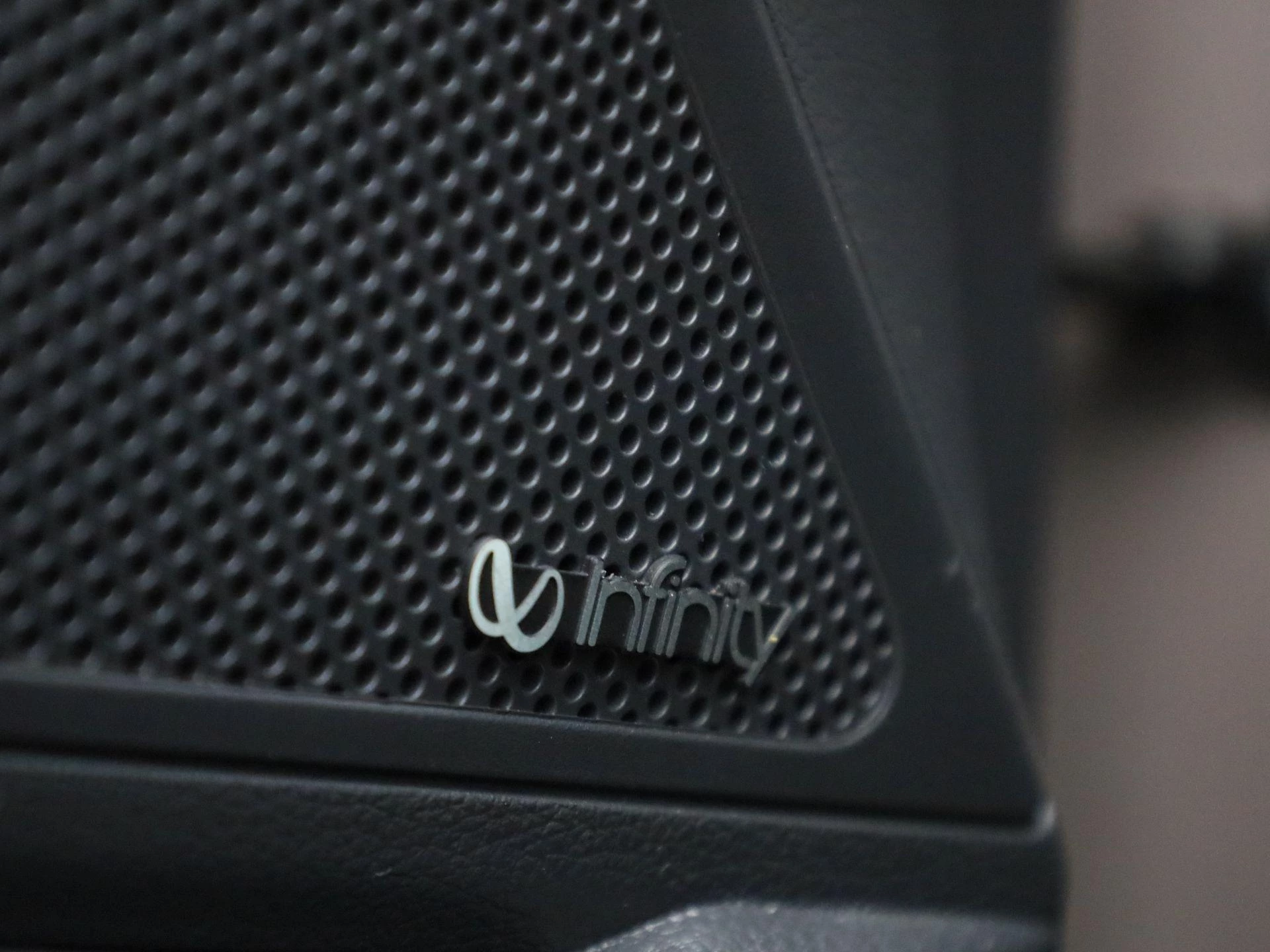 Hyundai-IONIQ-image-32