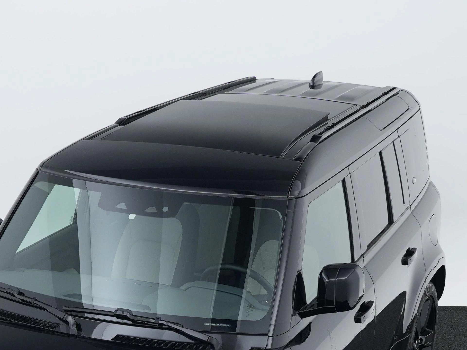 Land Rover-Defender-image-50