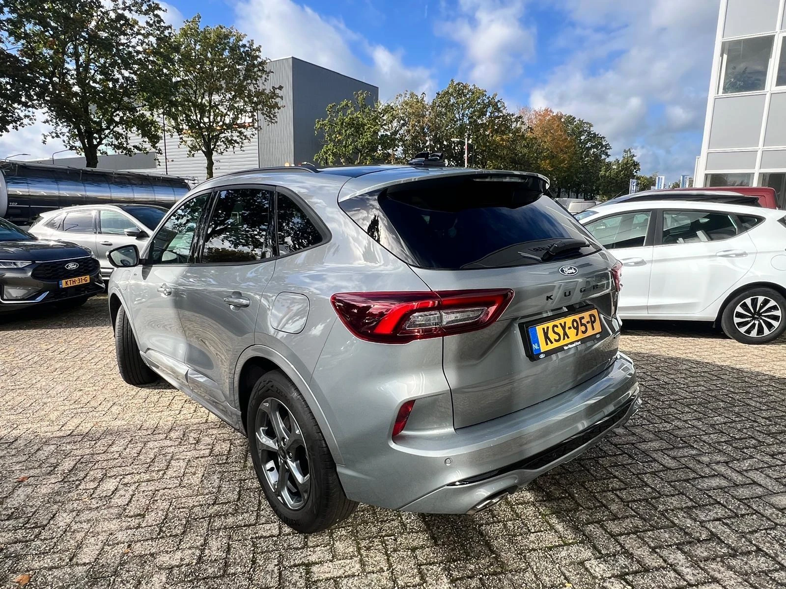 Ford-Kuga-image-3