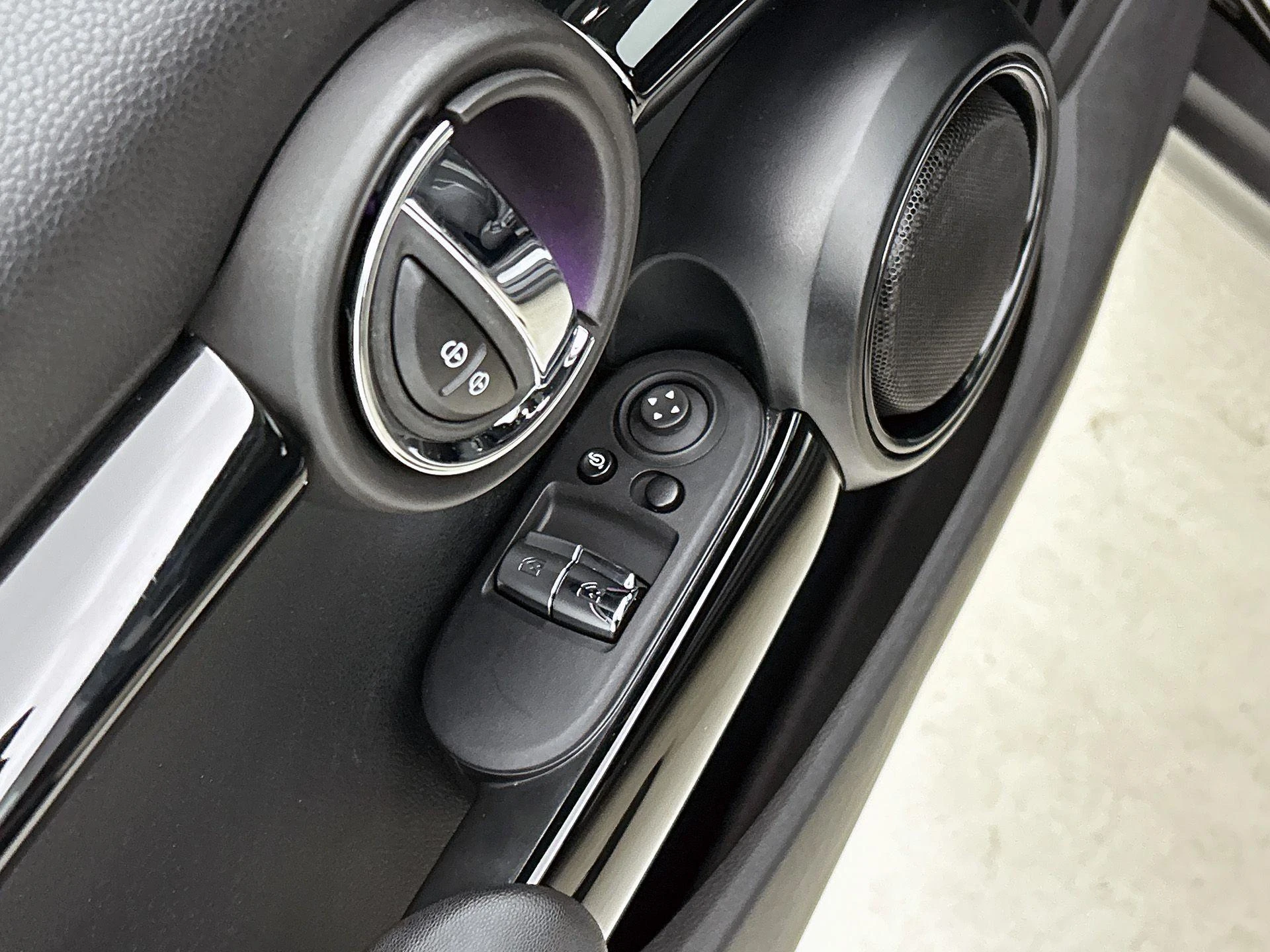 MINI-Electric-image-30