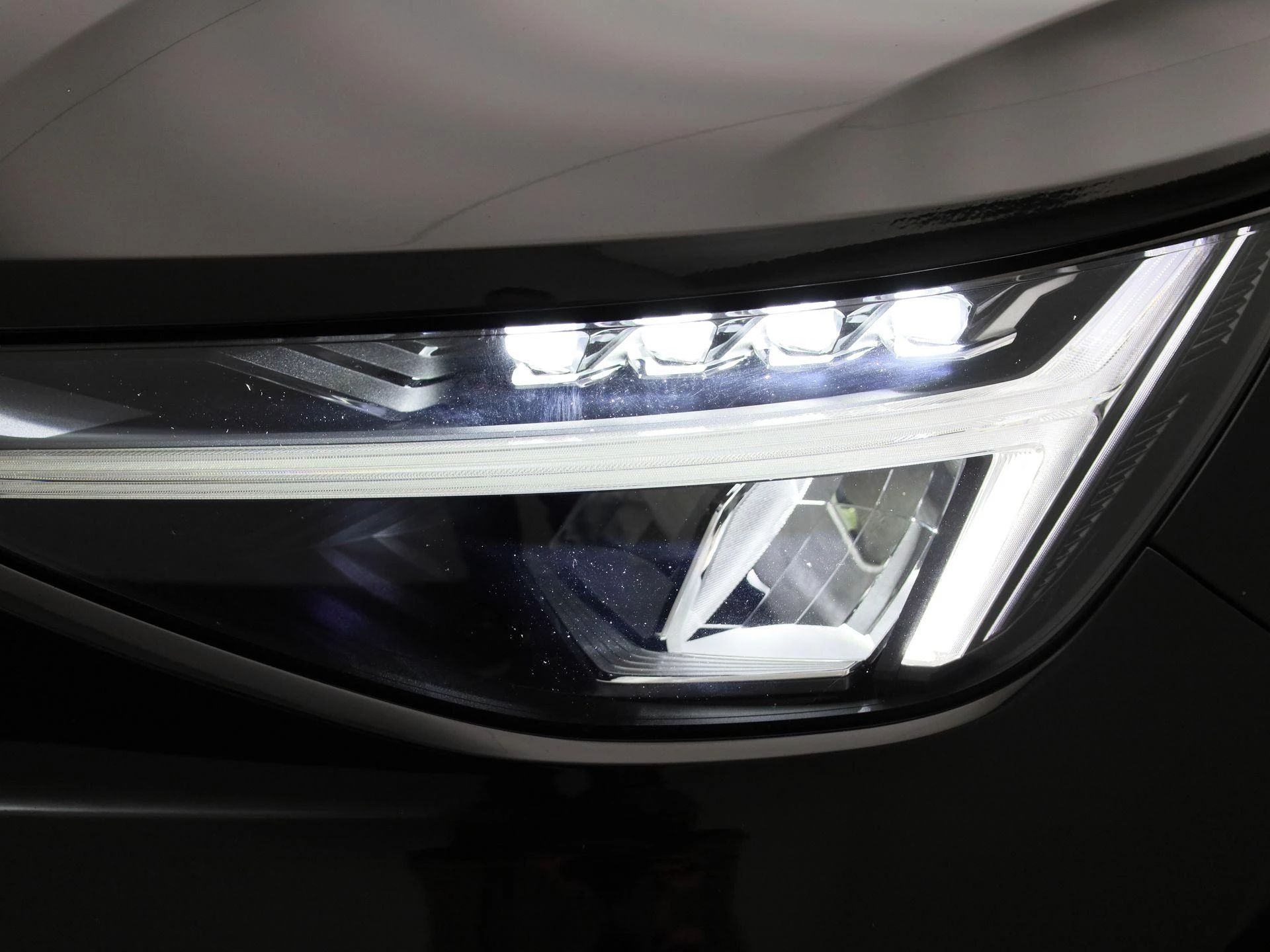 Volvo XC40 Recharge Core 70 kWh