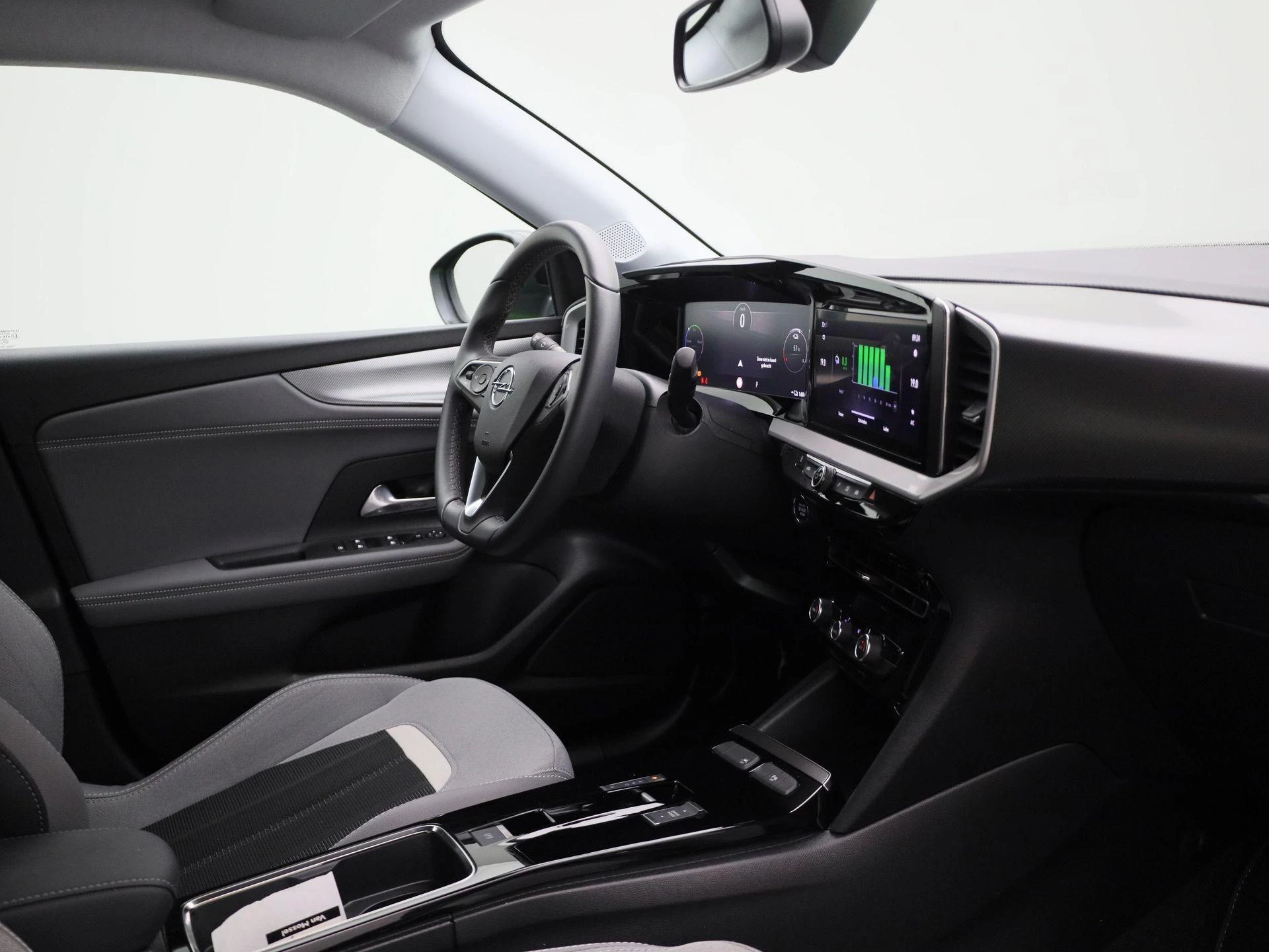 Opel-Mokka-e-image-30