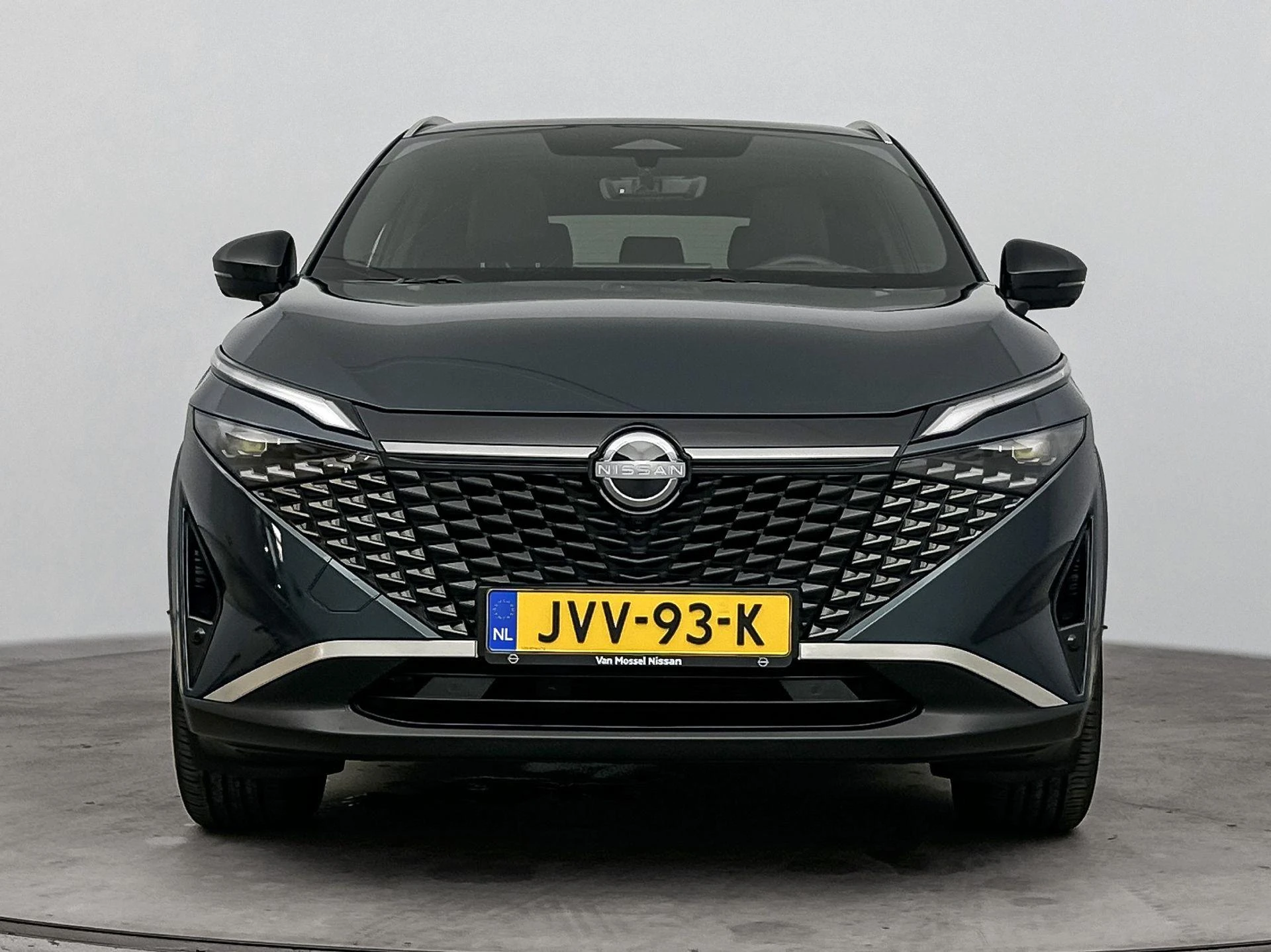 Nissan-QASHQAI-image-4