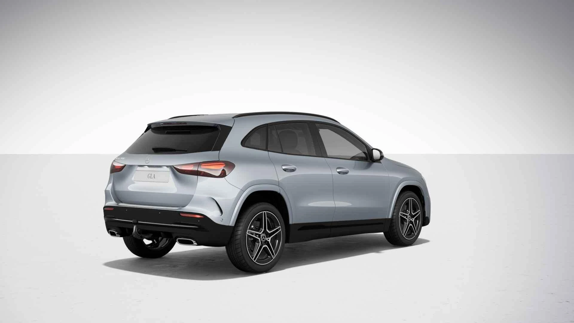 Mercedes-Benz-GLA-image-3