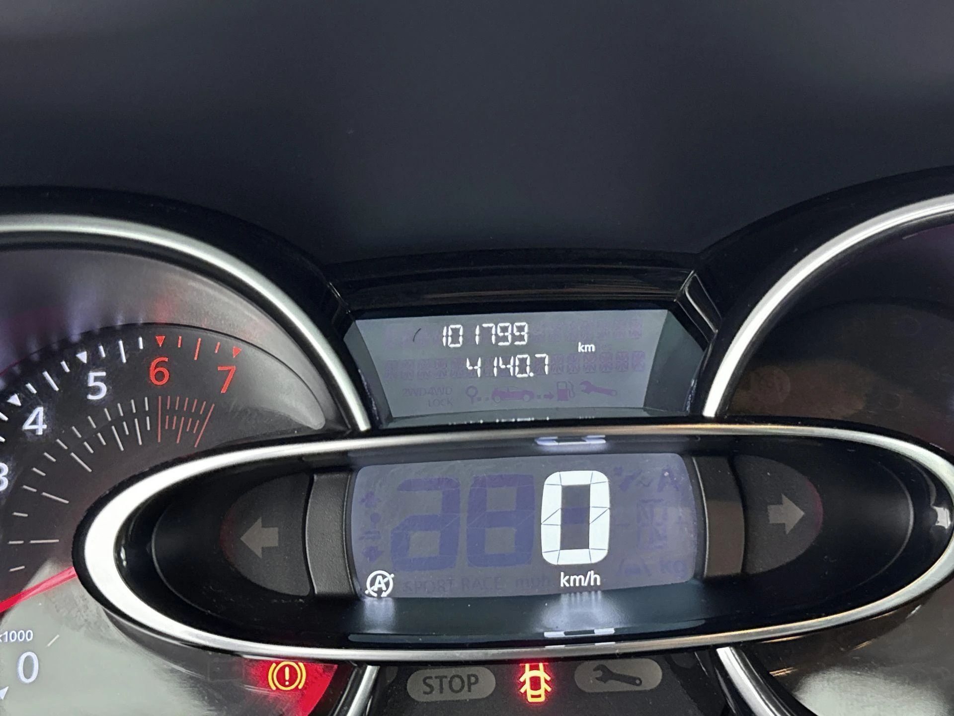 Renault-Clio-image-11