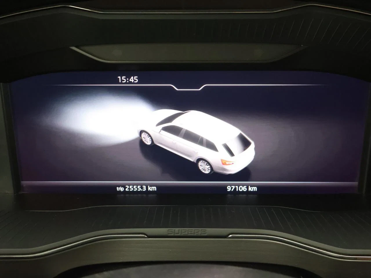Škoda Superb Combi PHEV Superb Style *1.4TSI*AUTOMAAT*PLUG-IN*NAVI*TREKHAAK*ZETELVERWARMING V+A* ...