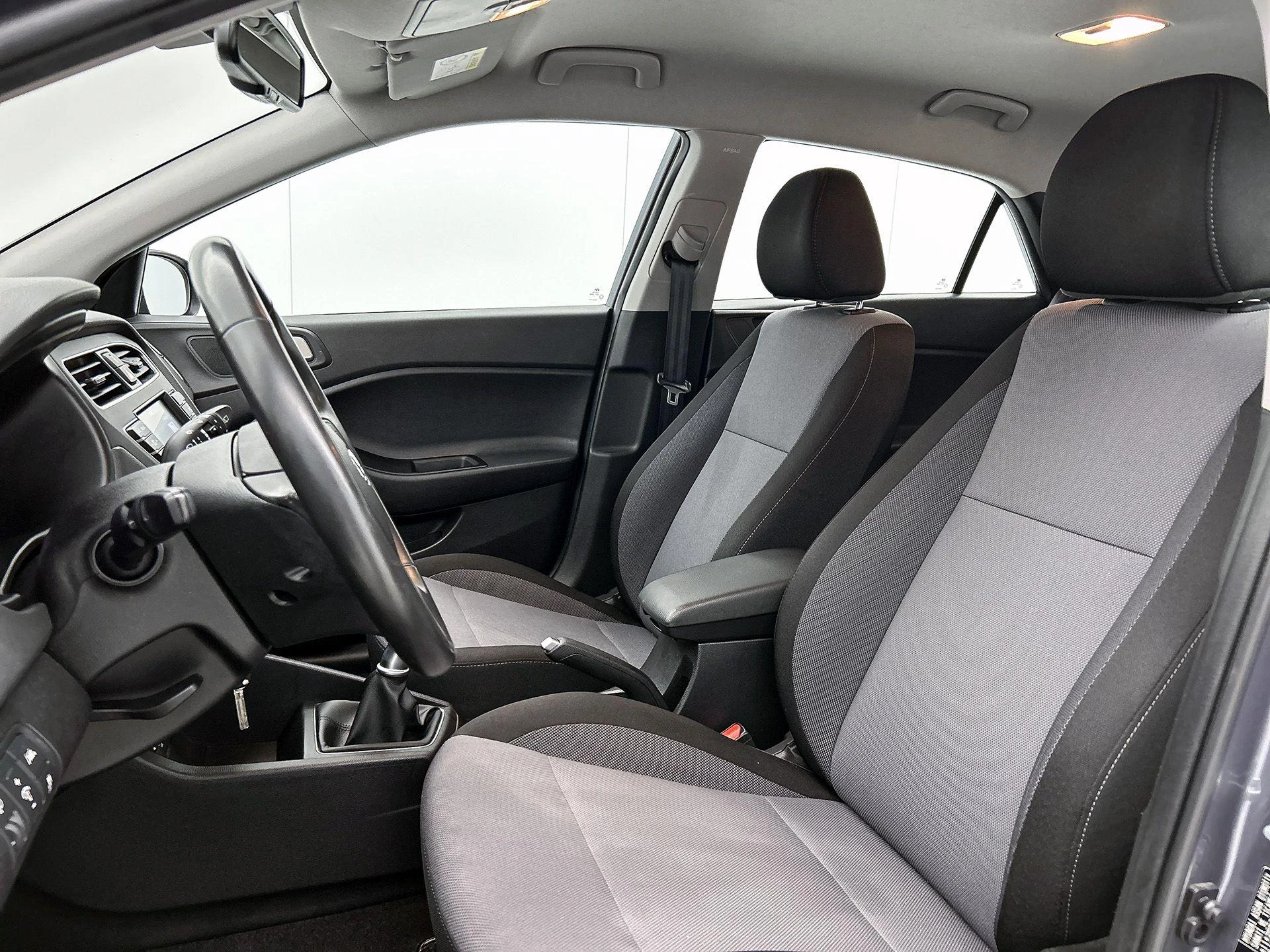 Hyundai-i20-image-30