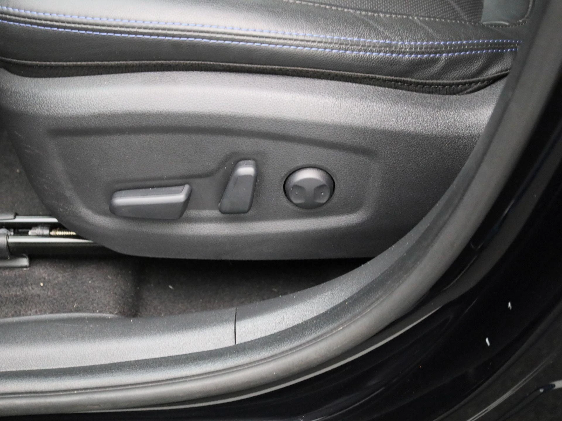 Hyundai-Kona-image-31