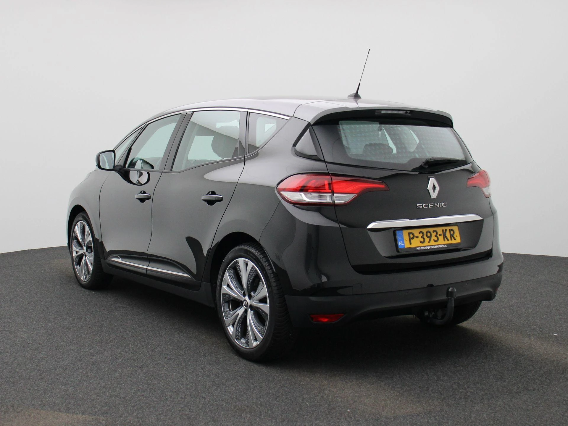 Renault-Scénic-image-1