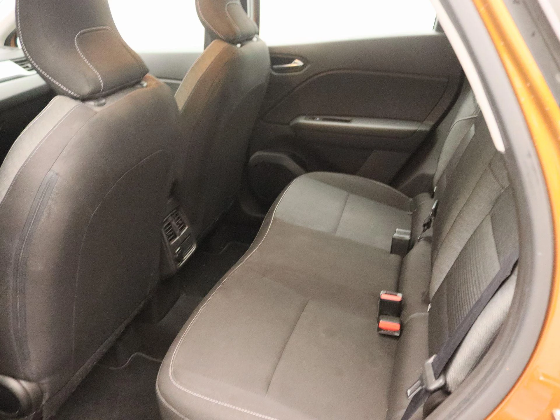 Renault-Captur-image-11