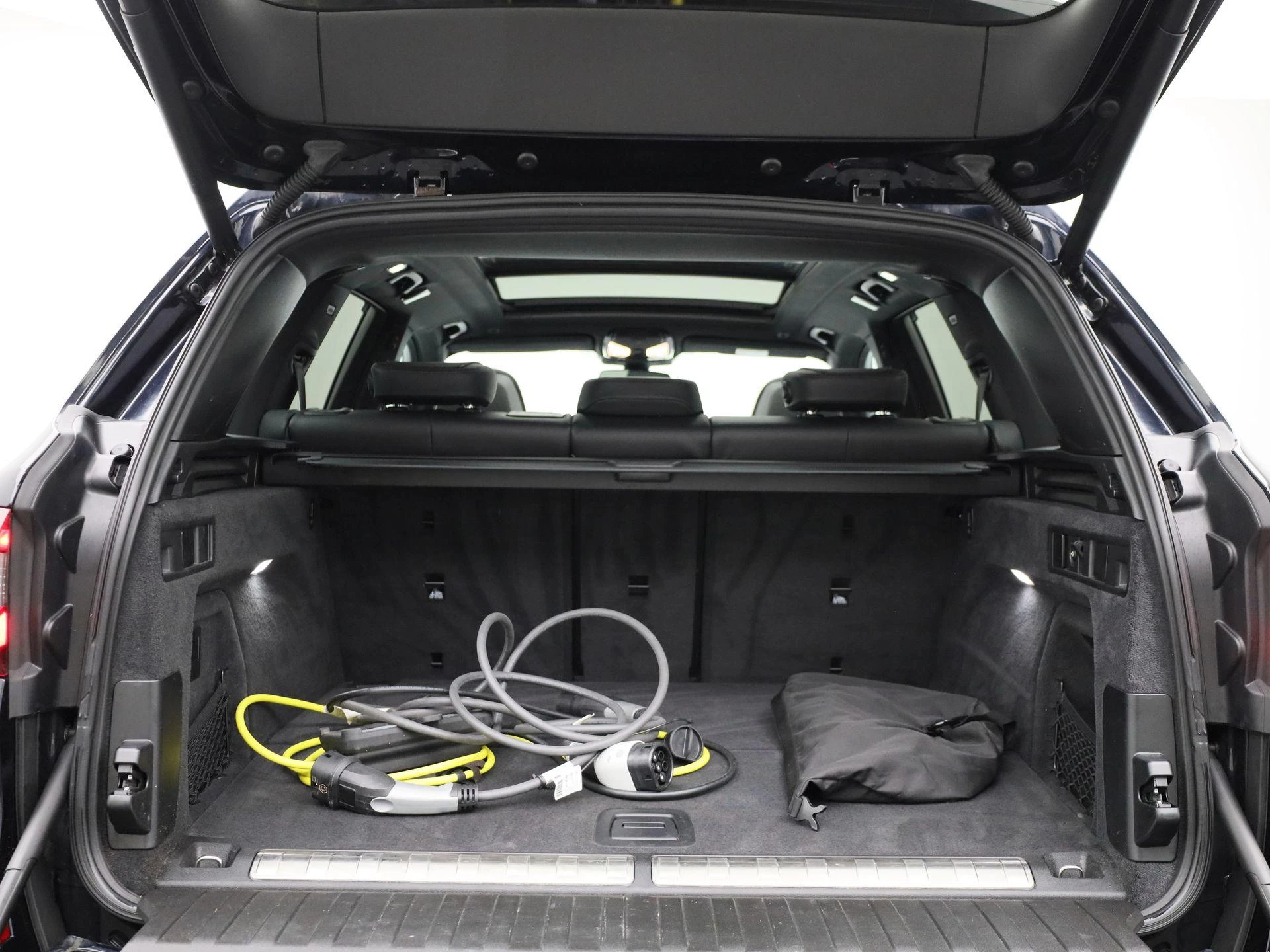 BMW-X5-image-13