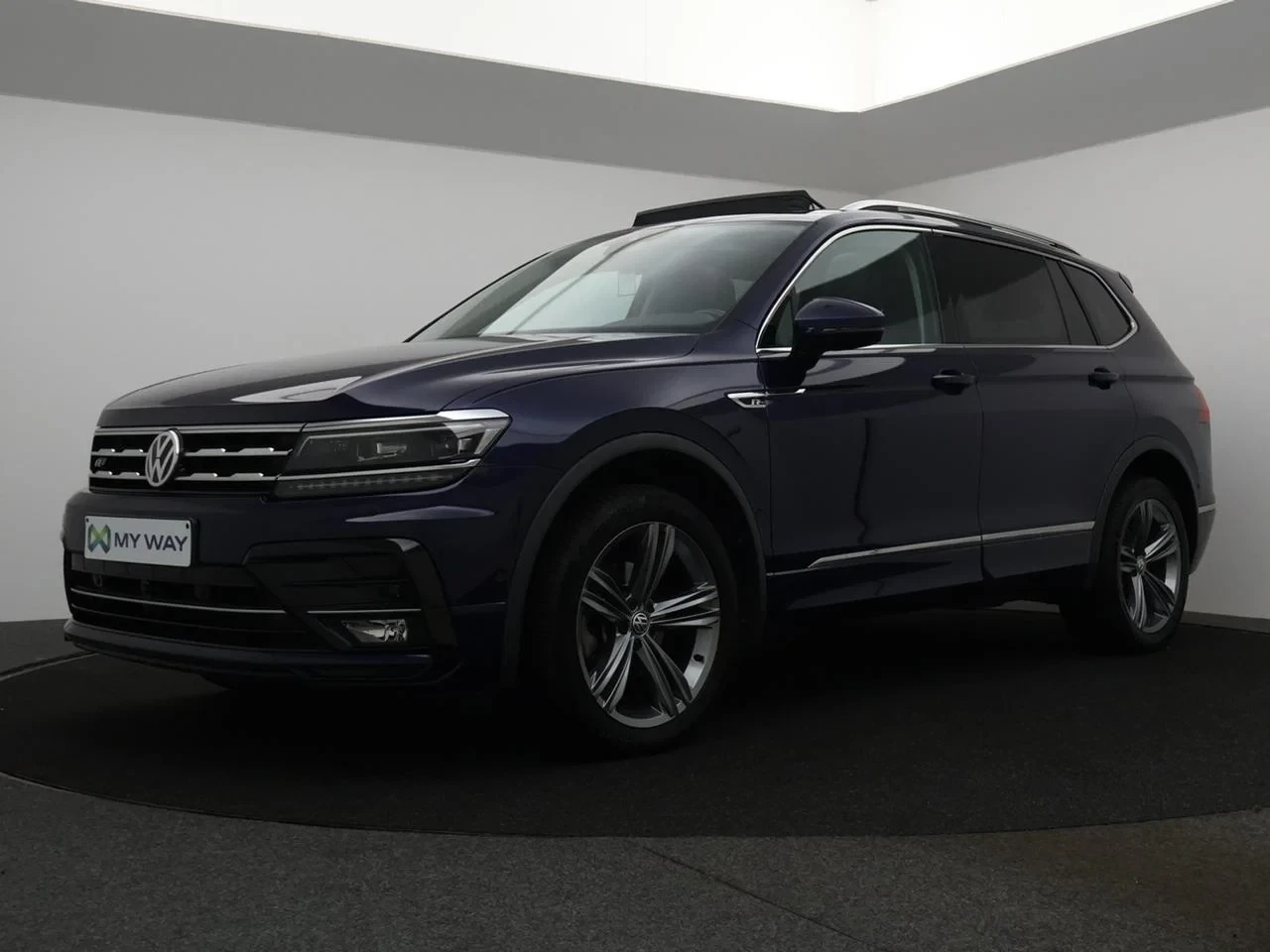 Volkswagen-Tiguan Allspace-image-0