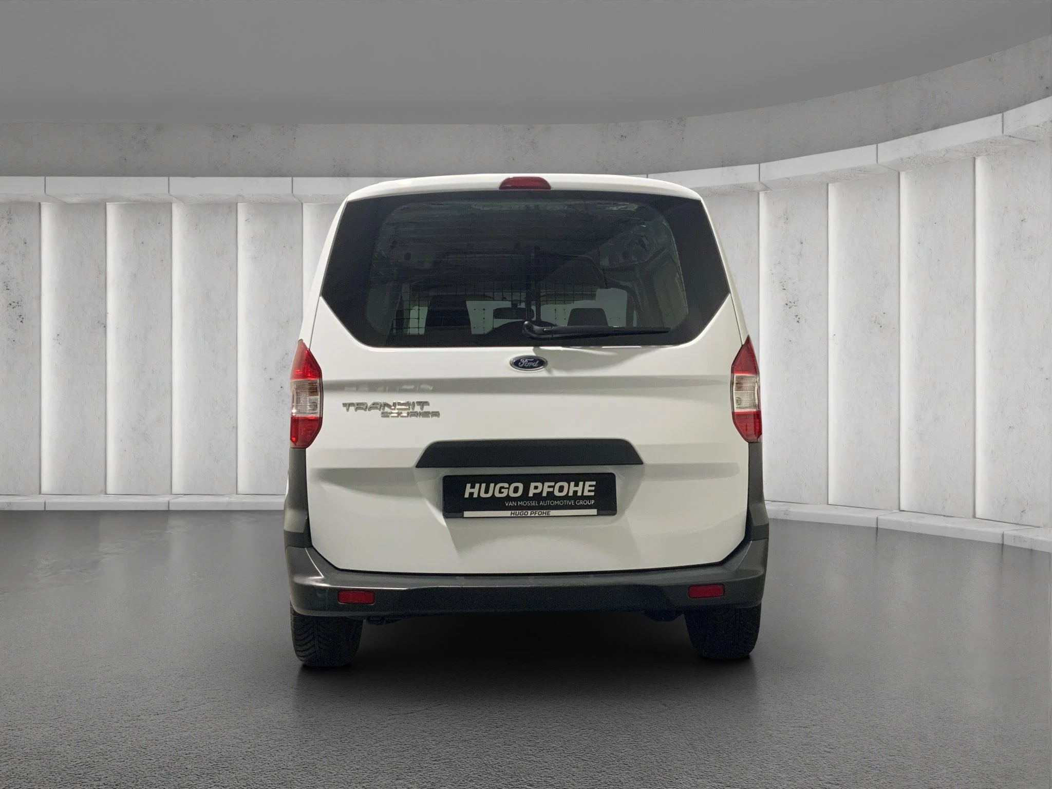 Ford-Transit Courier-image-13