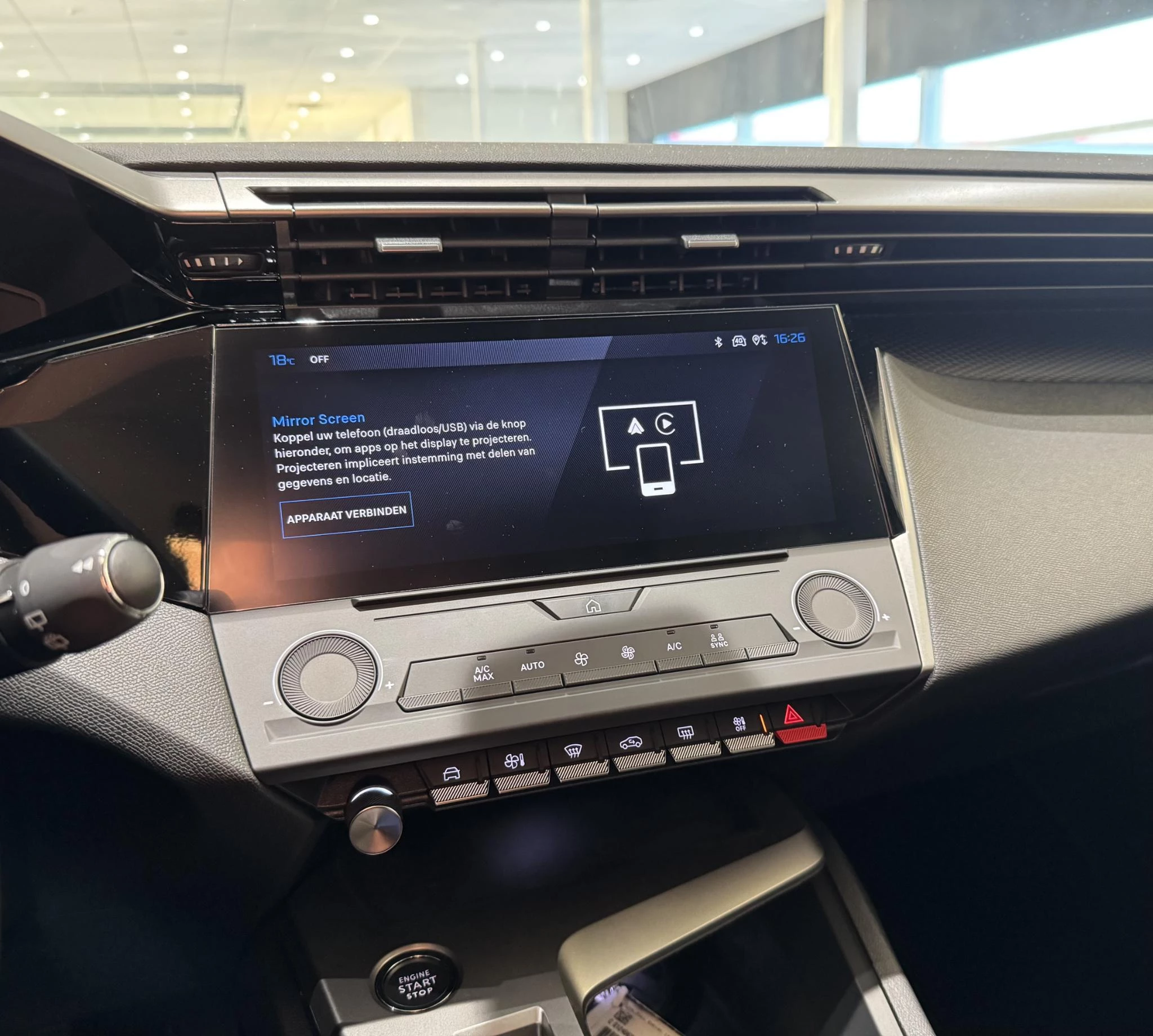 Peugeot-308-image-16