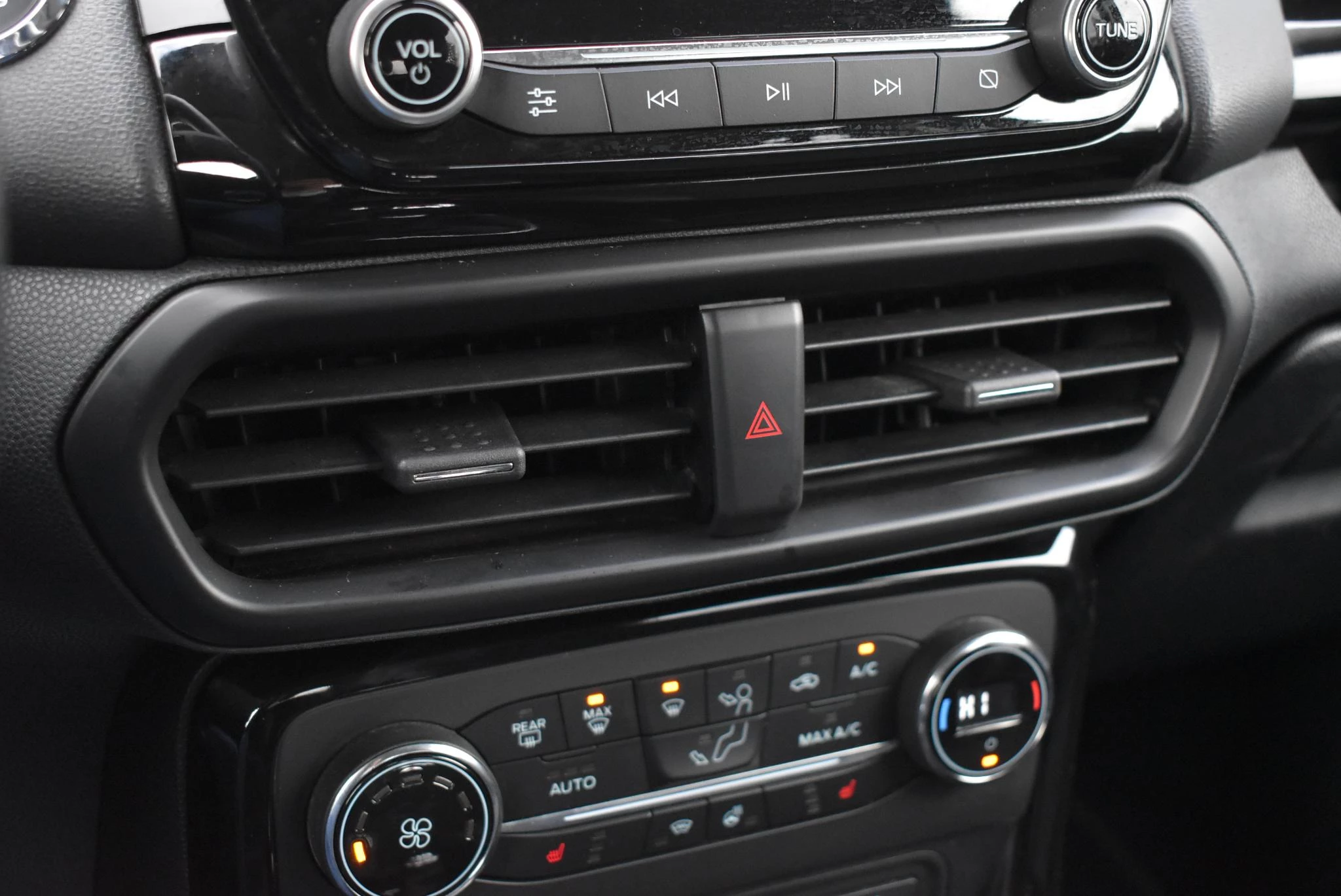 Ford-EcoSport-image-32