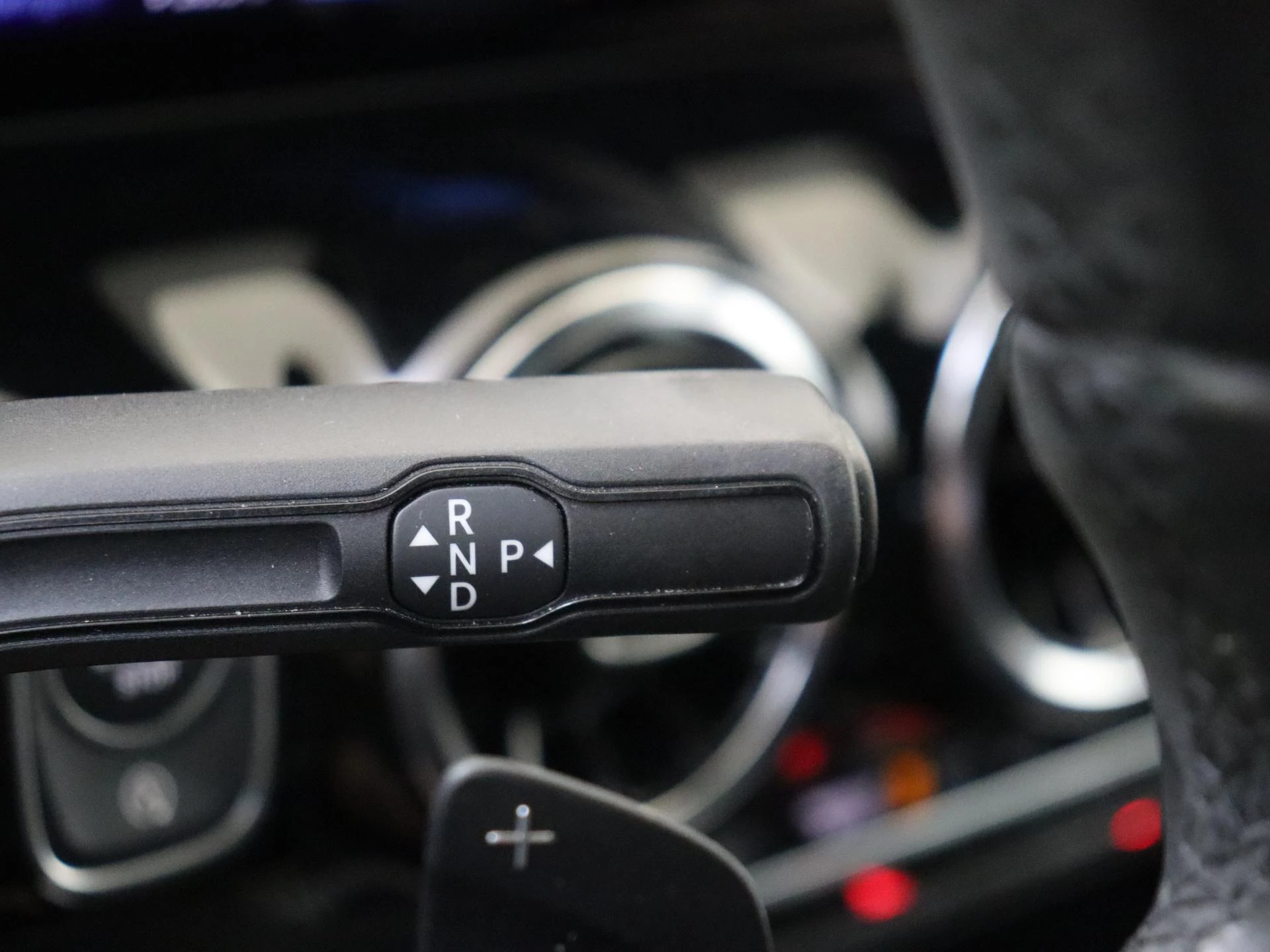 Mercedes-Benz-B-Klasse-image-14