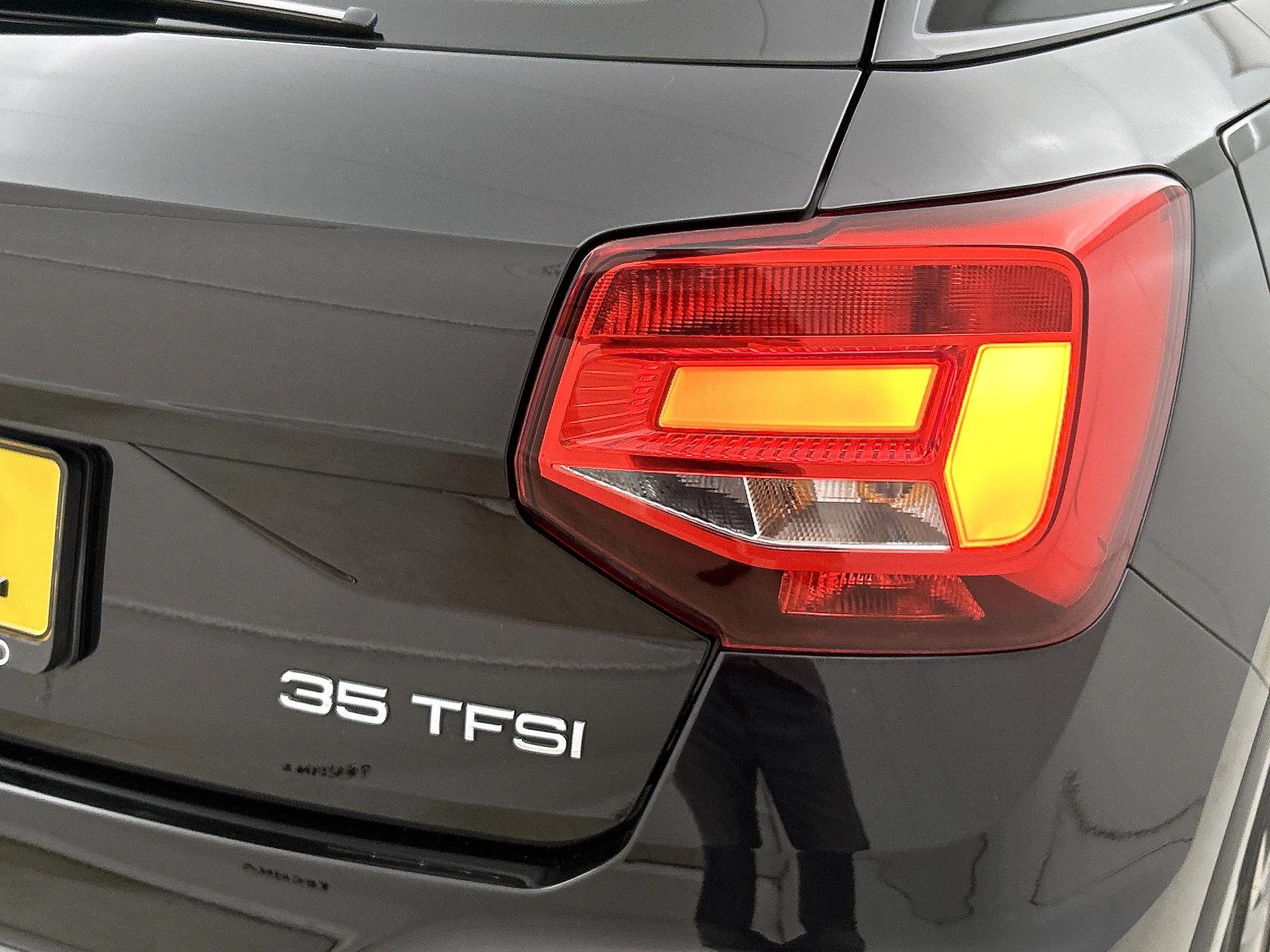 Audi Q2 35 TFSI Edition one 150 PK