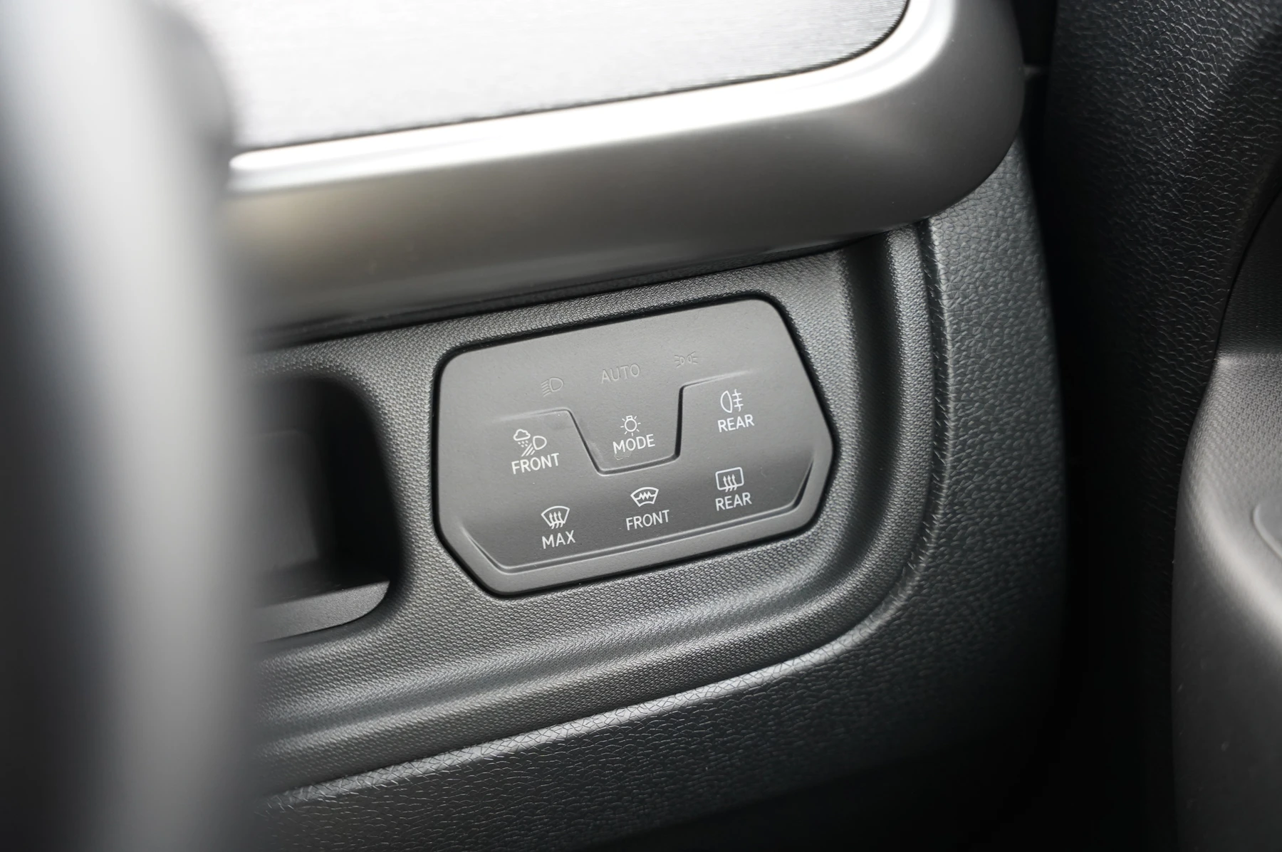 Volkswagen-ID. Buzz-image-20