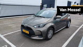 Toyota-Yaris-image-0