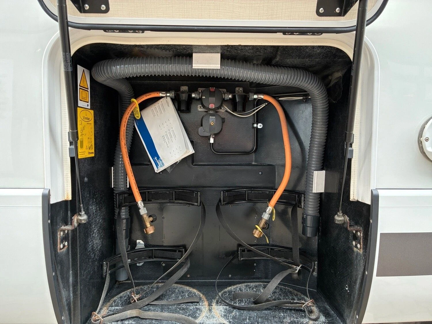 Hymer--image-24