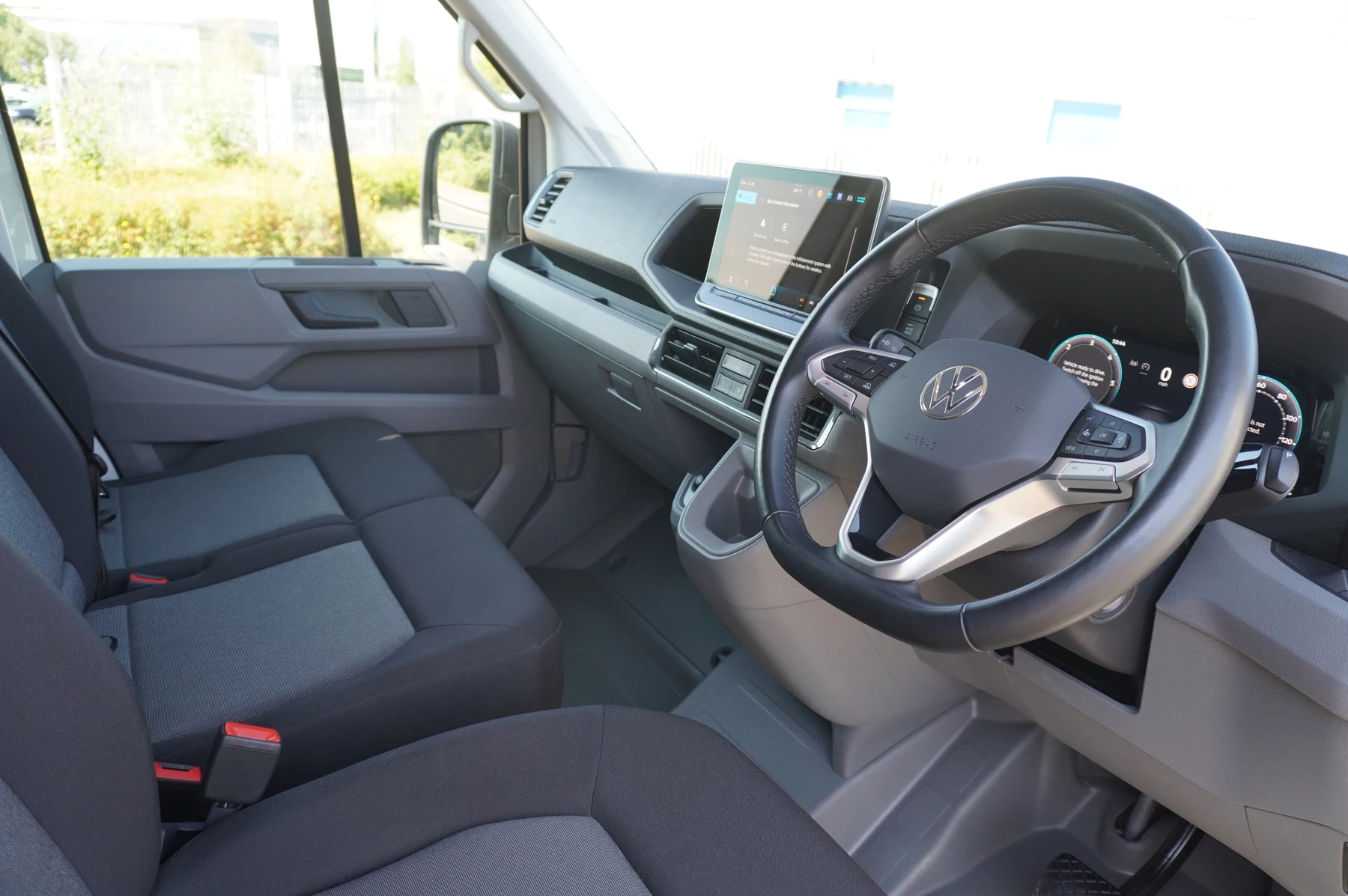 Volkswagen-Crafter-image-5