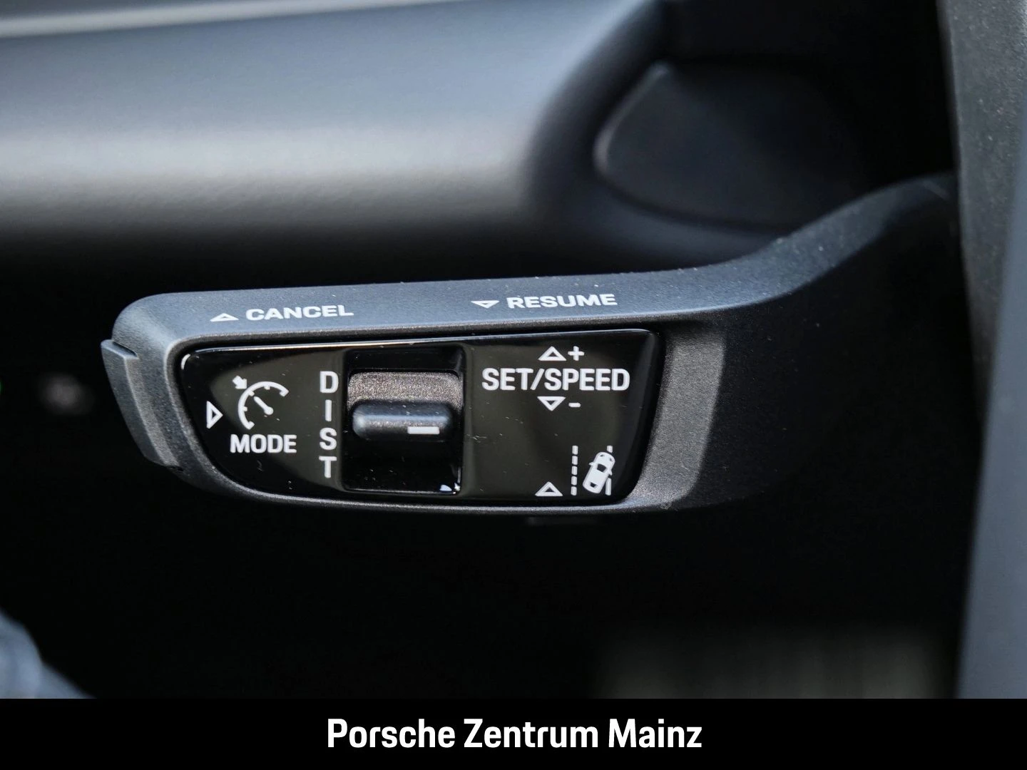 Porsche-Macan-image-22