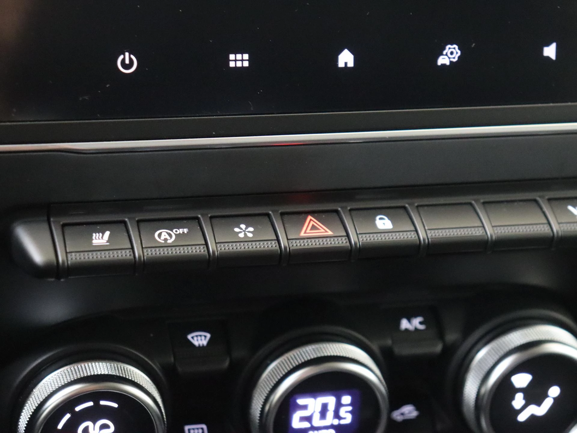 Renault-Captur-image-19