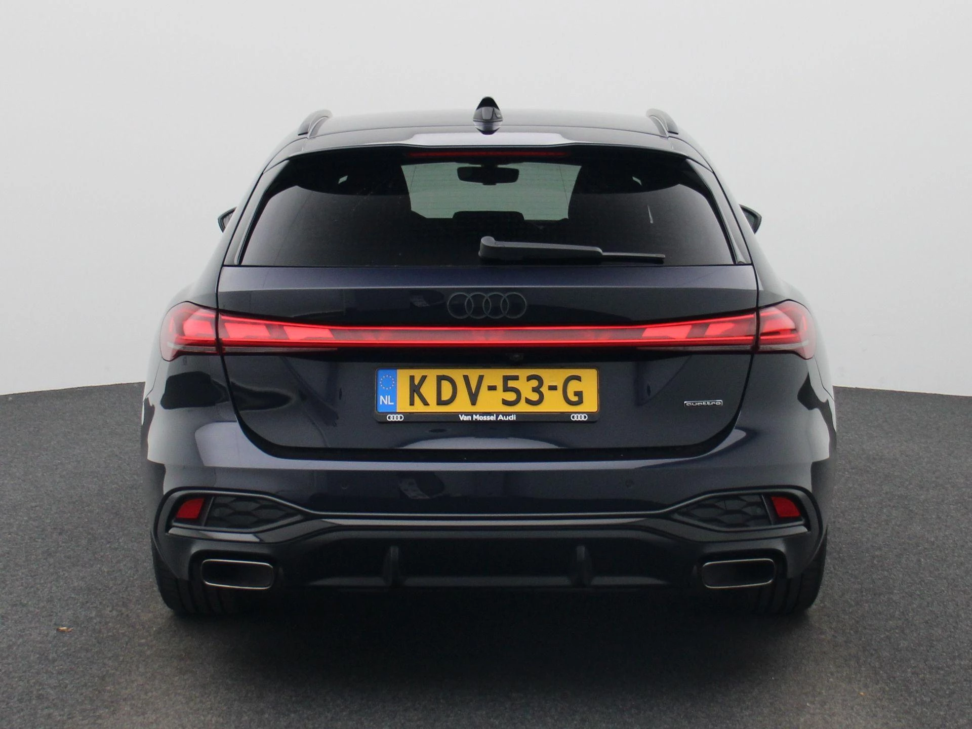 Audi A5 Avant 2.0 e-hybrid quattro S edition Competition