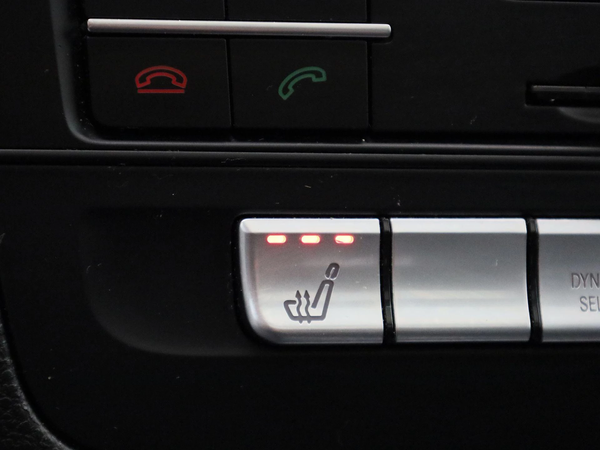 Mercedes-Benz-B-Klasse-image-20
