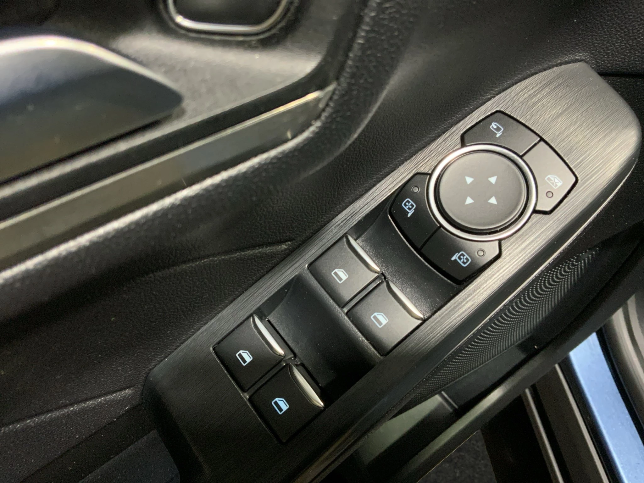 Ford Kuga Titanium 2.5l Duratec (PHEV) Autom. | Navi | GJR | Winter-Pkt.