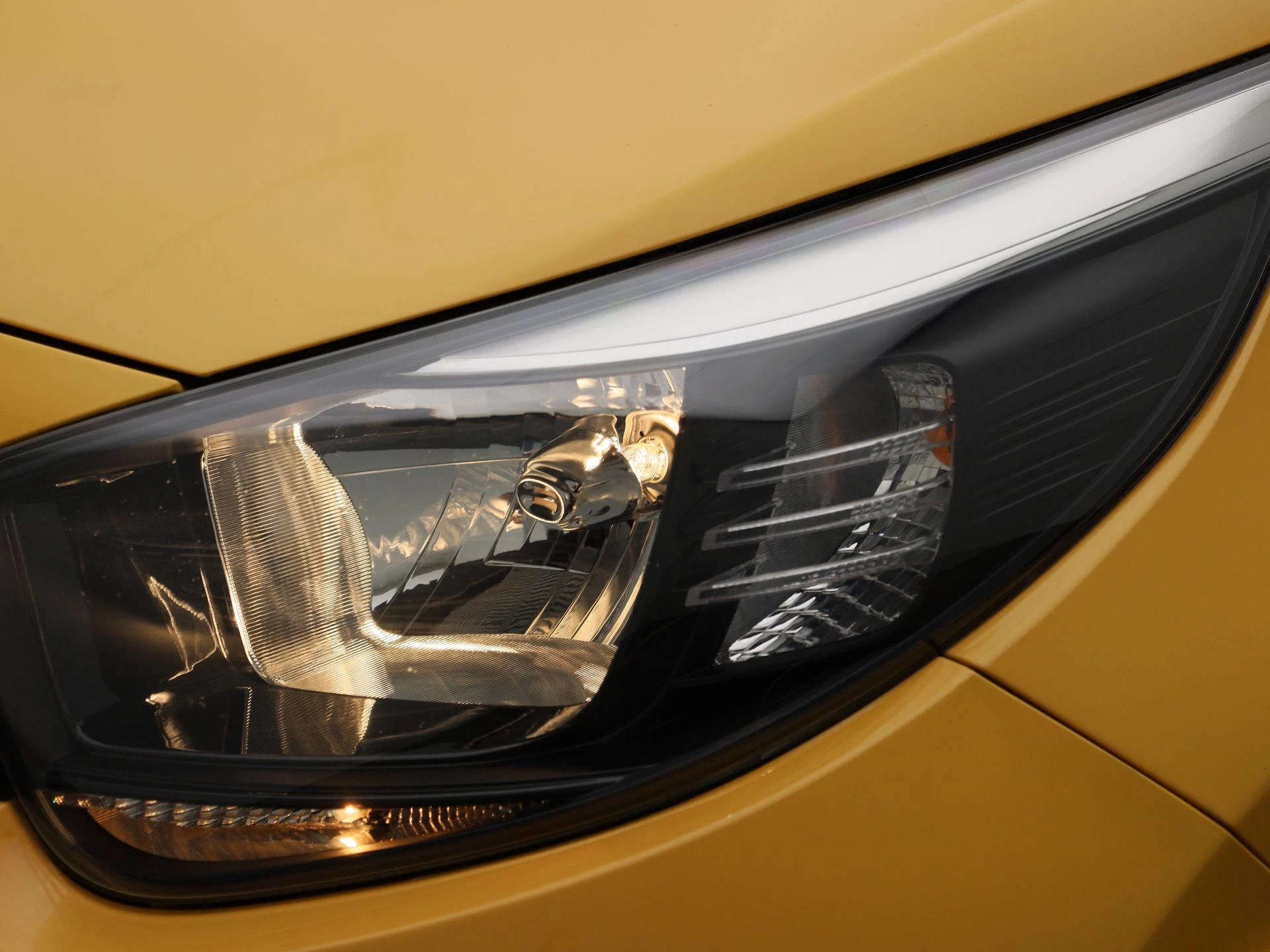Kia-Picanto-image-12