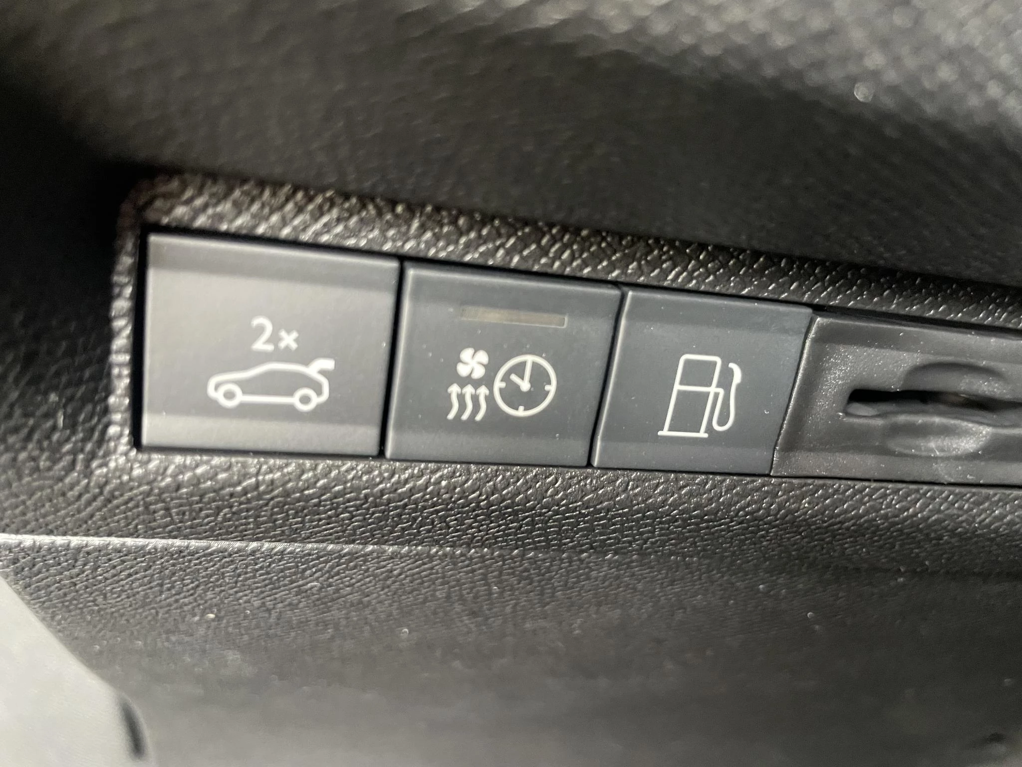 Peugeot-308-image-17