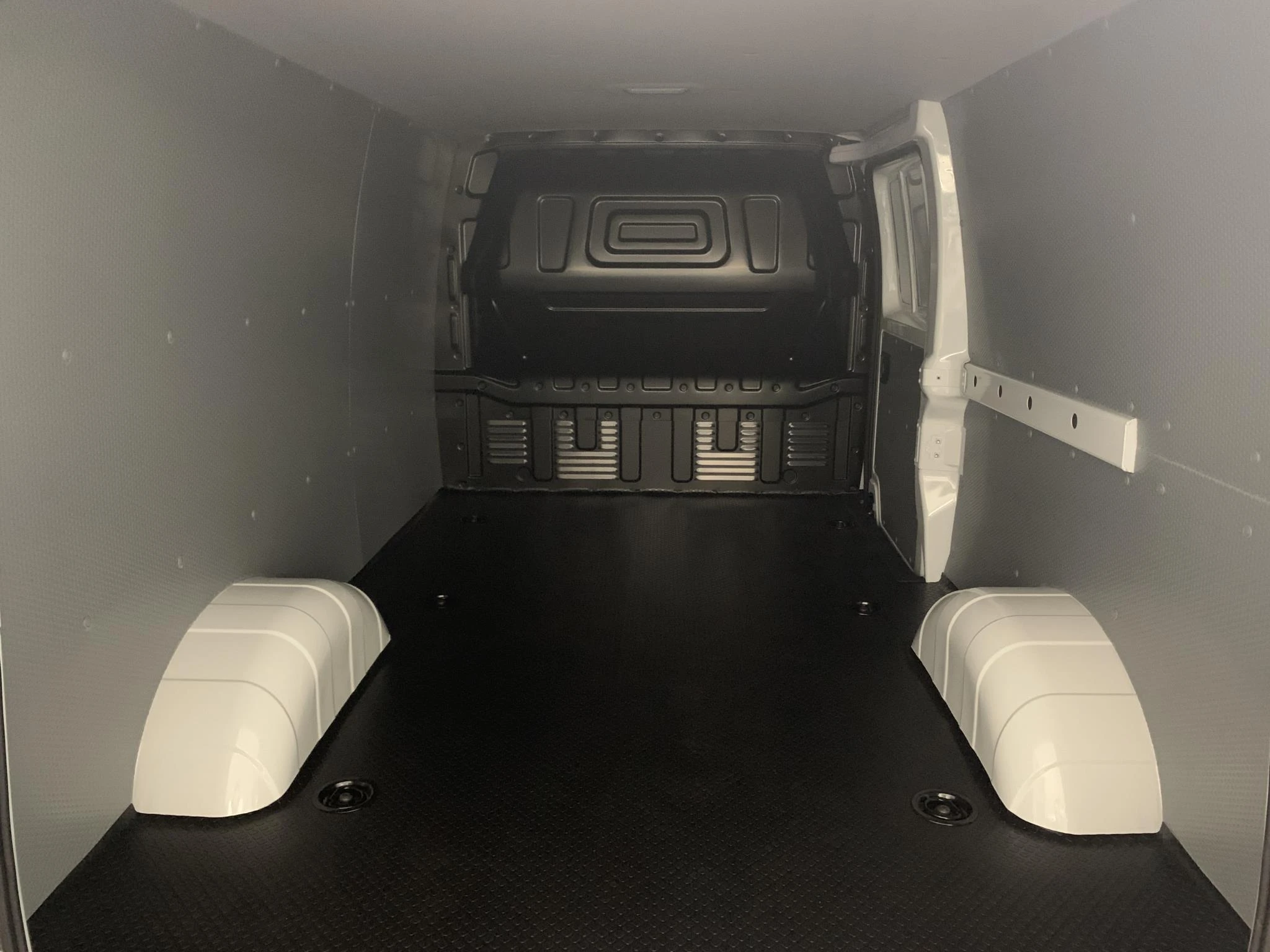Maxus-eDeliver3-image-8