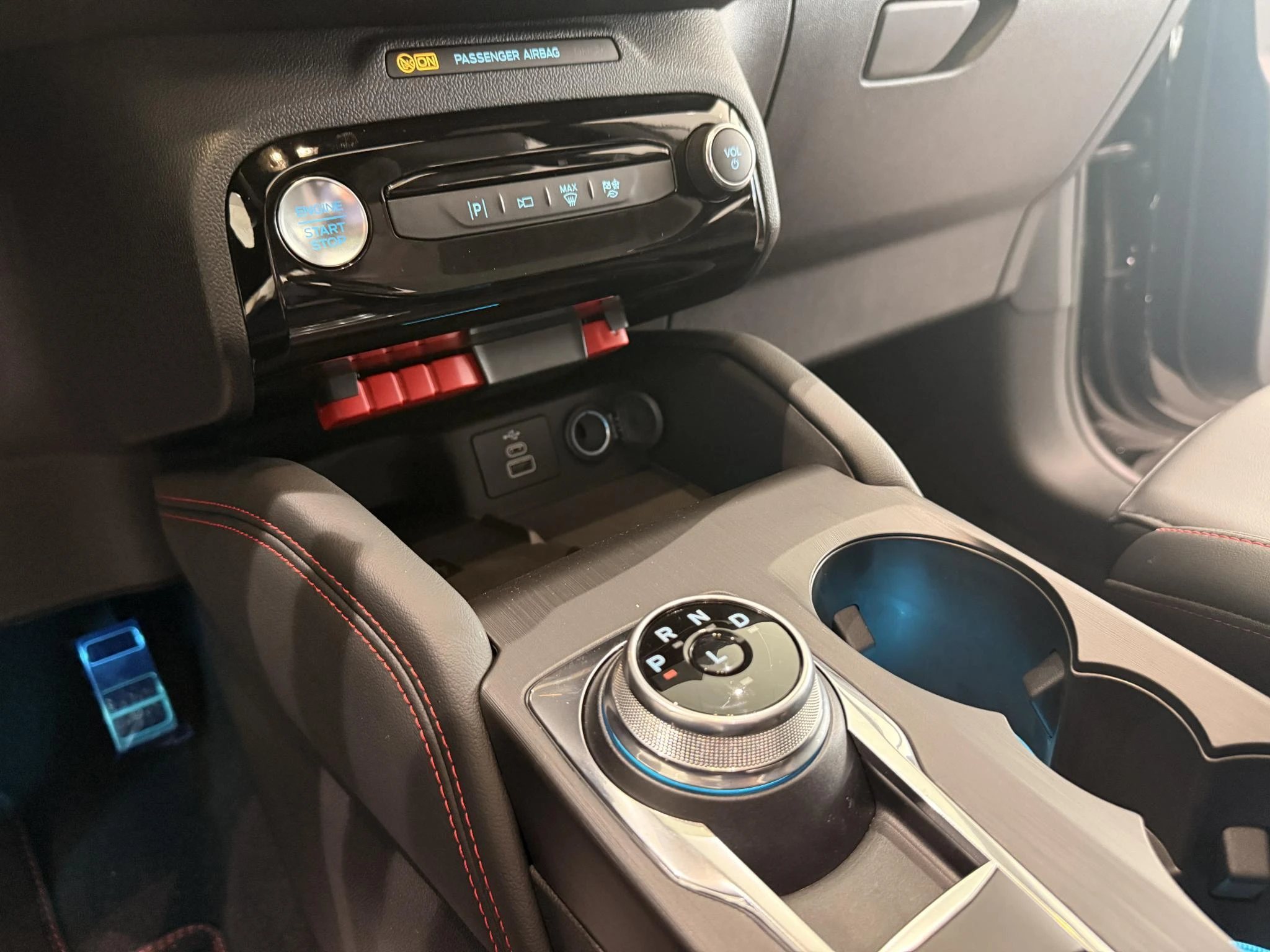 Ford-Kuga-image-17