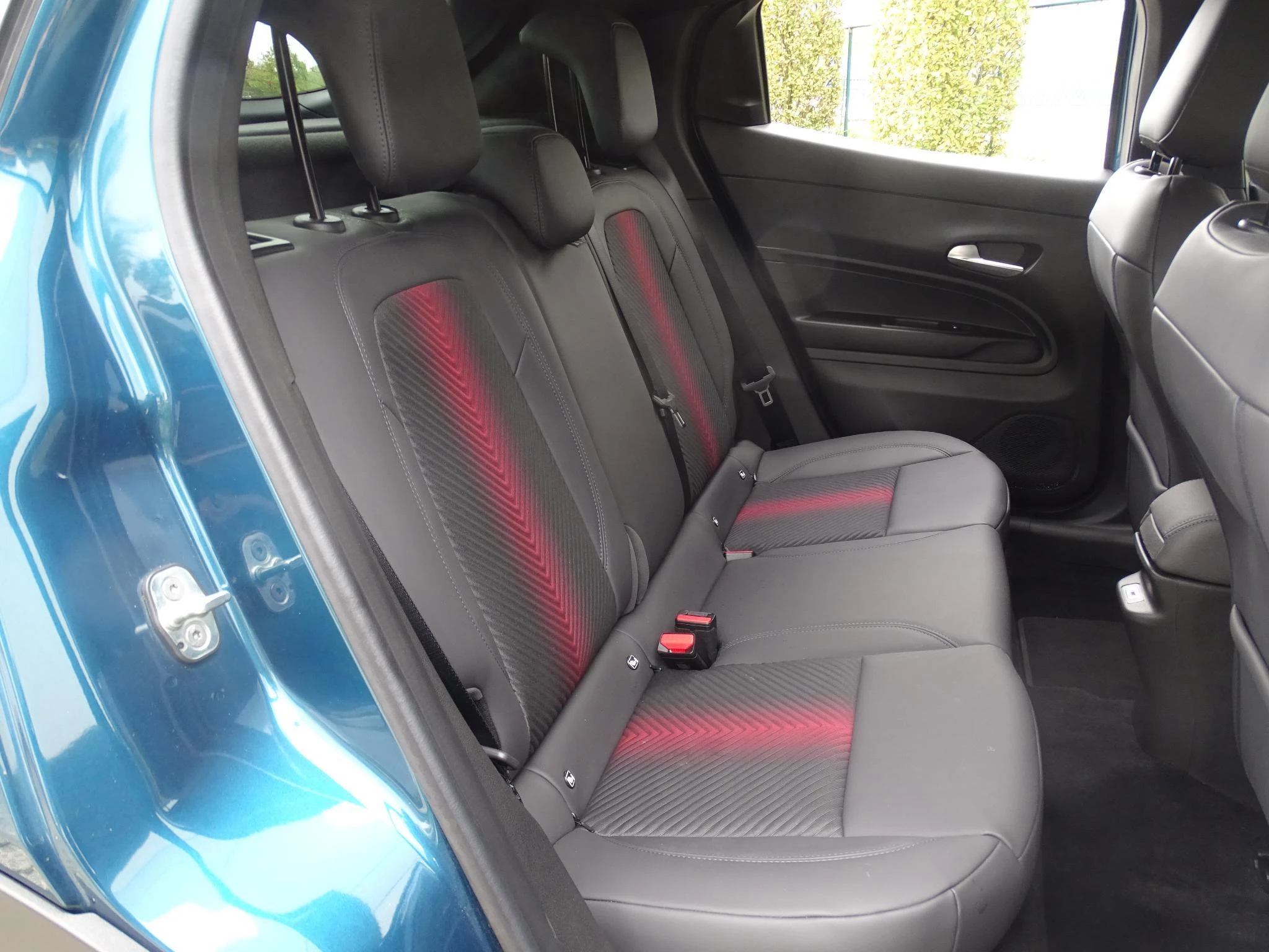 Alfa Romeo Junior 1.2 Hybrid 145 eDCT6 Ibrida Speciale