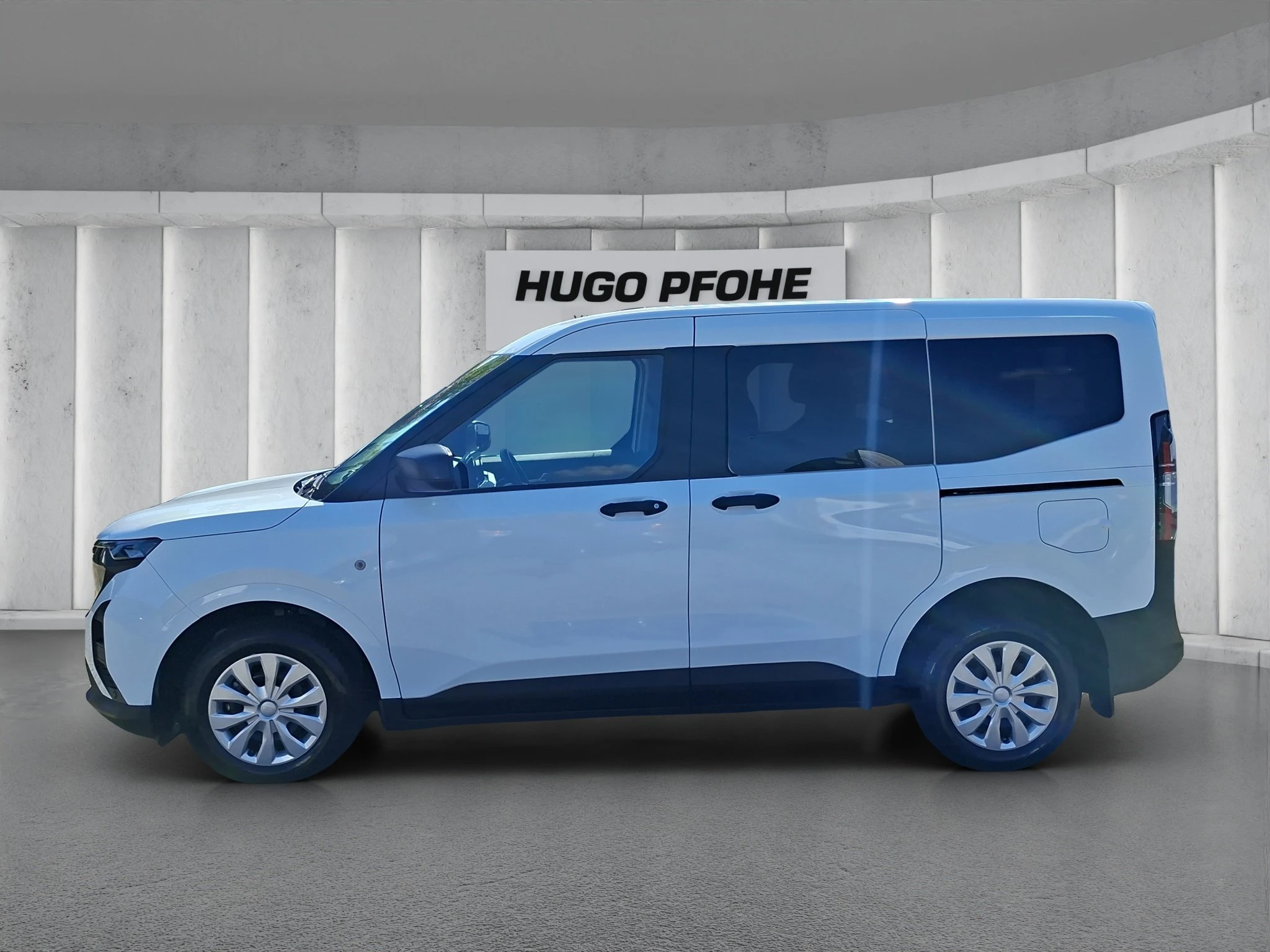 Ford-Tourneo Courier-image-1