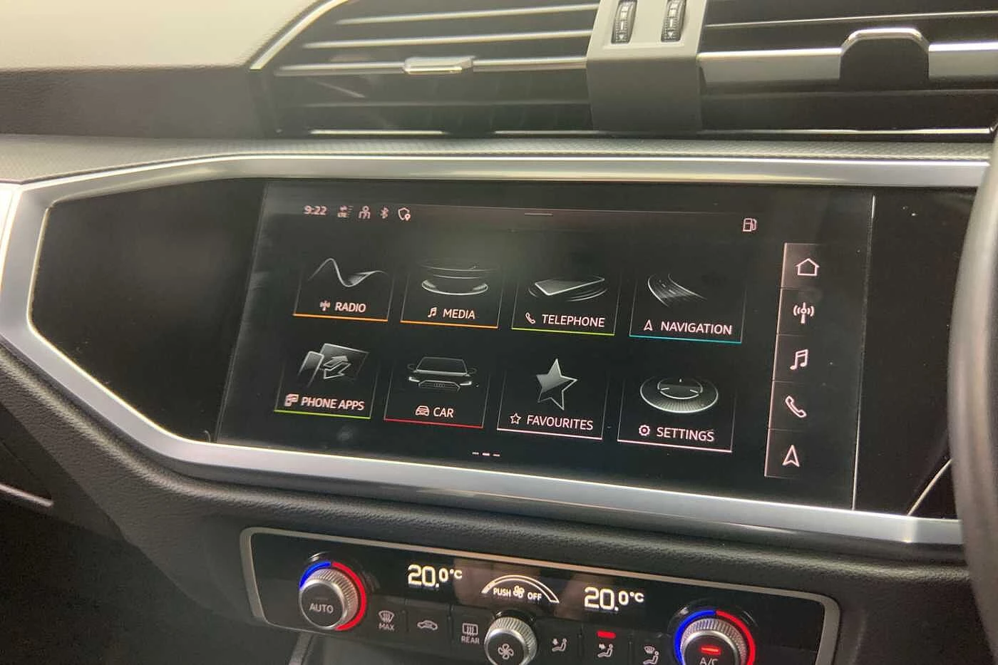 Audi-Q3-image-16
